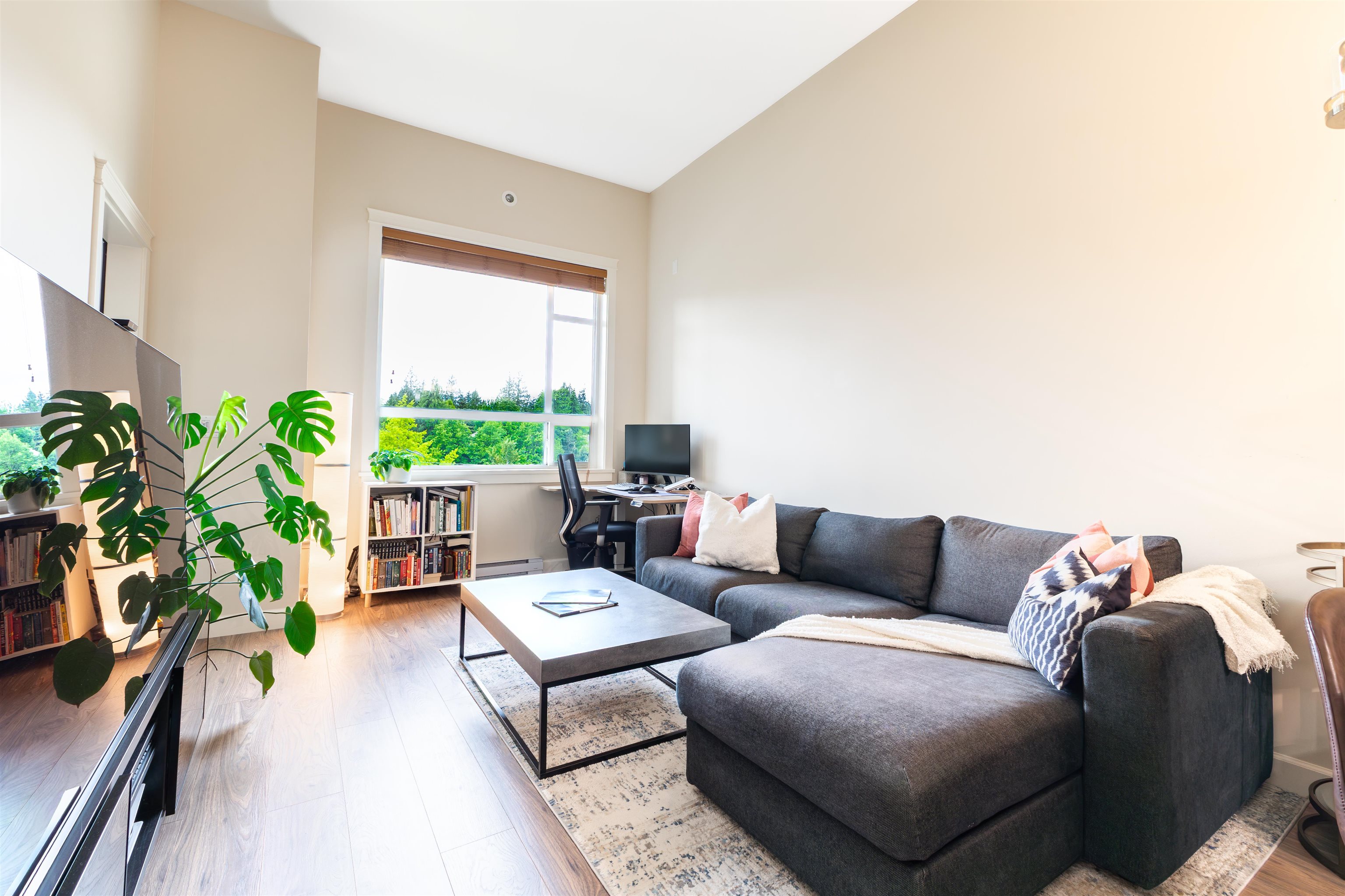 511 14588 Mcdougall Drive - MLS&reg; # R3124405