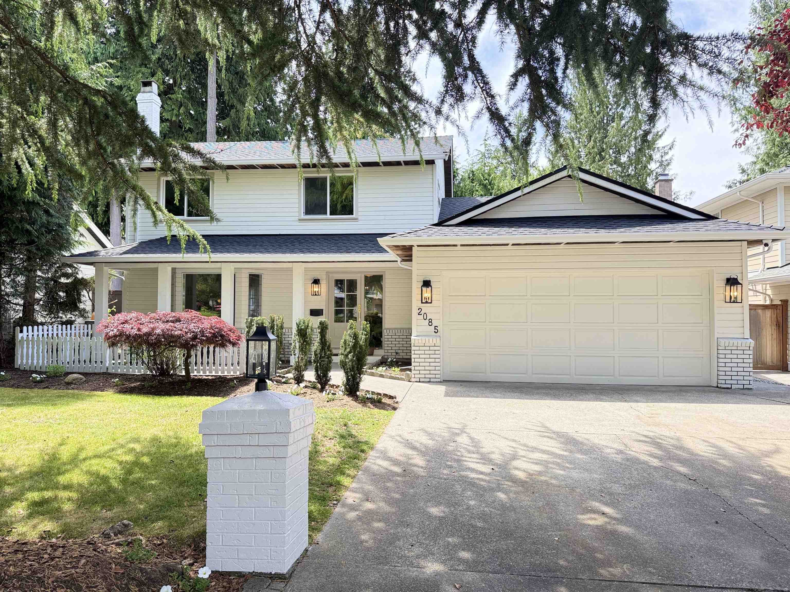  2085 Ocean Forest Drive - MLS&reg; # R3125025