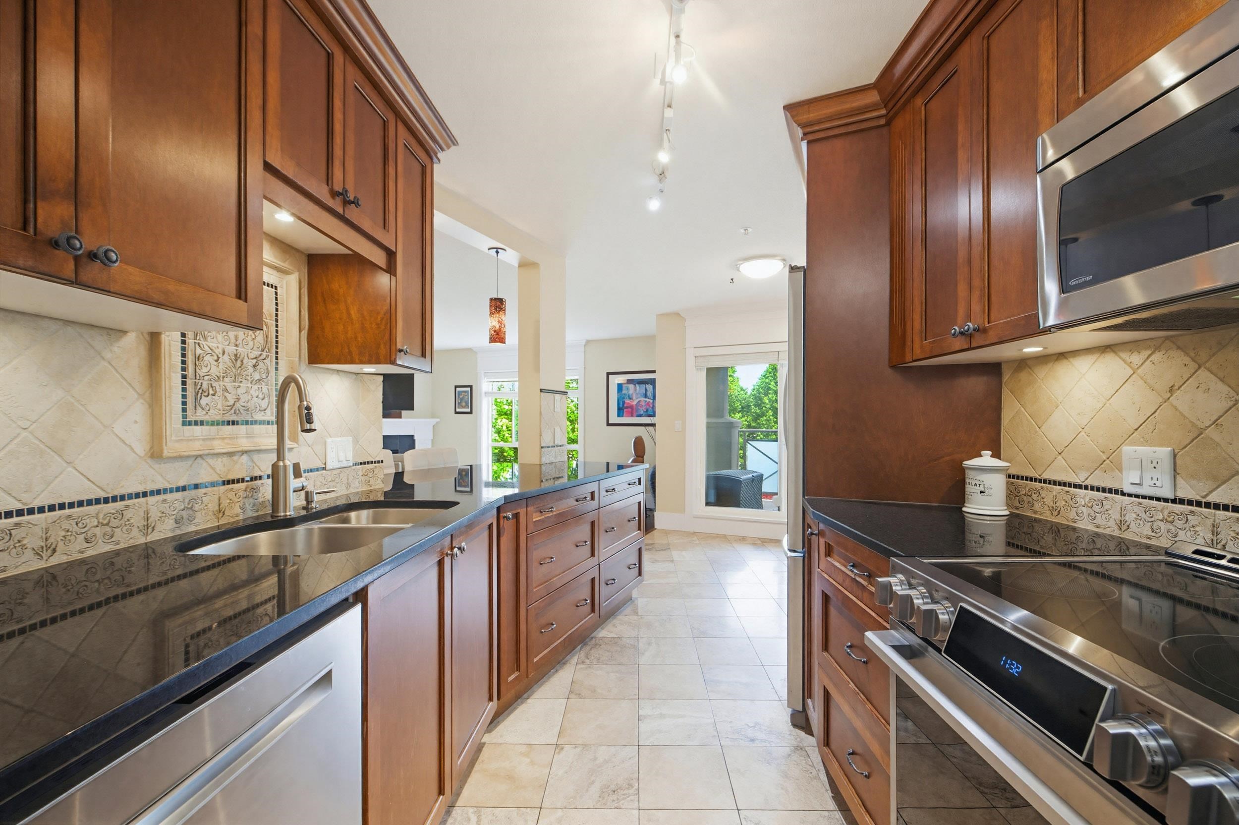 305 15150 29a Avenue - MLS&reg; # R3126830