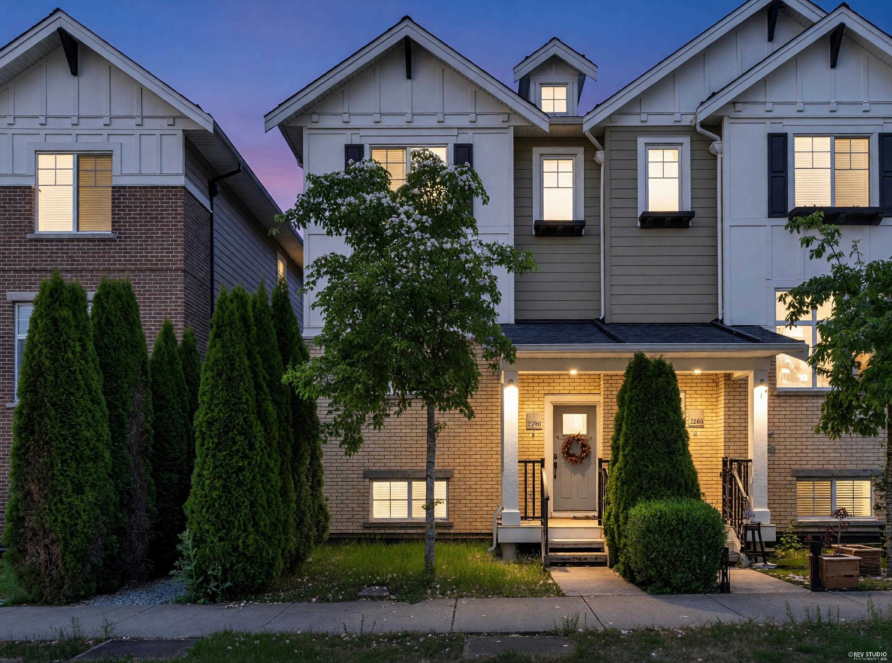  2290 164a Street - MLS&reg; # R3127447