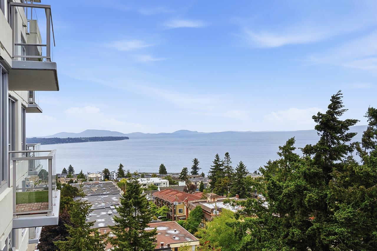 902 15165 Thrift Avenue - MLS&reg; # R3128700