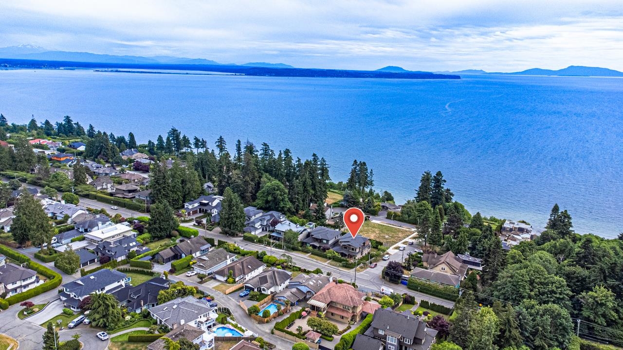  13372 Marine Drive - MLS&reg; # R3134119