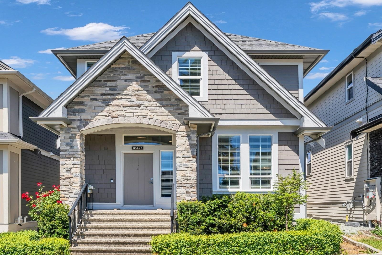  16477 21 Avenue - MLS&reg; # R3135331