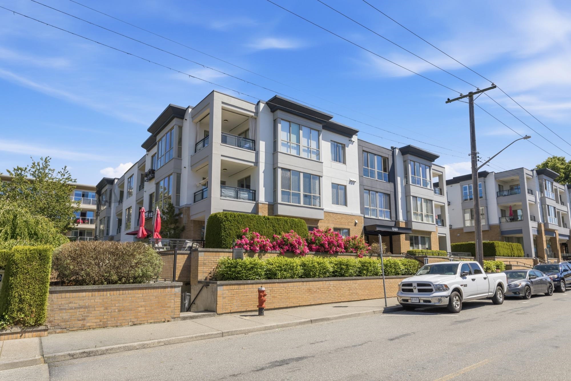 201 15169 Buena Vista Avenue - MLS&reg; # R3137778