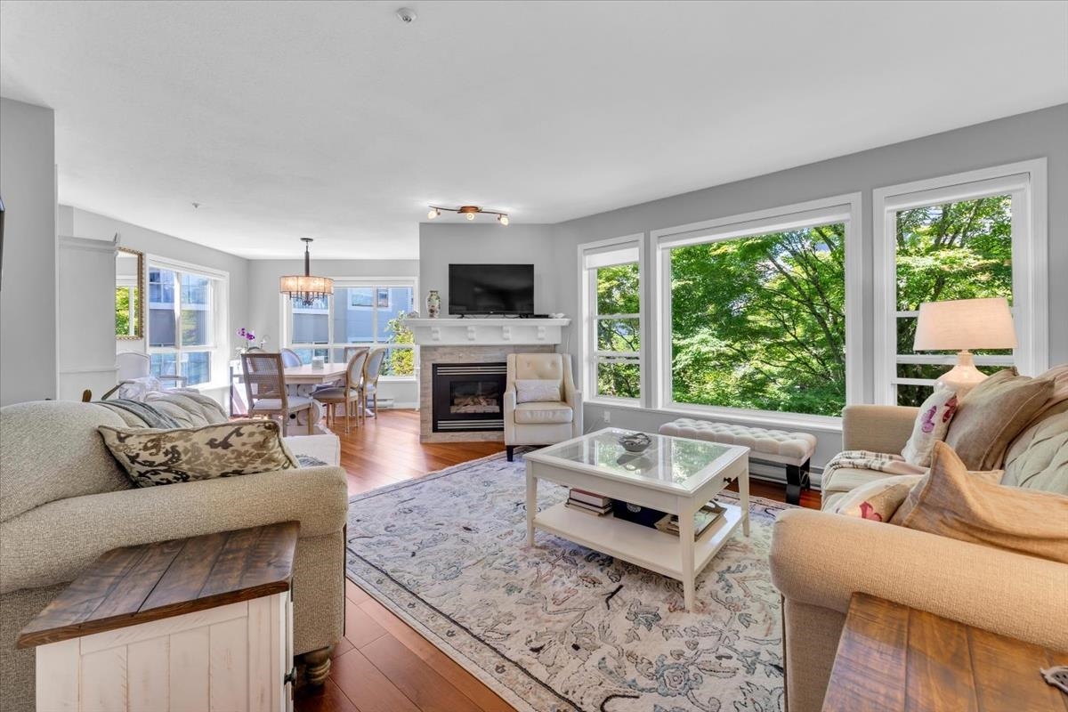 312 15555 16 Avenue - MLS&reg; # R3138557
