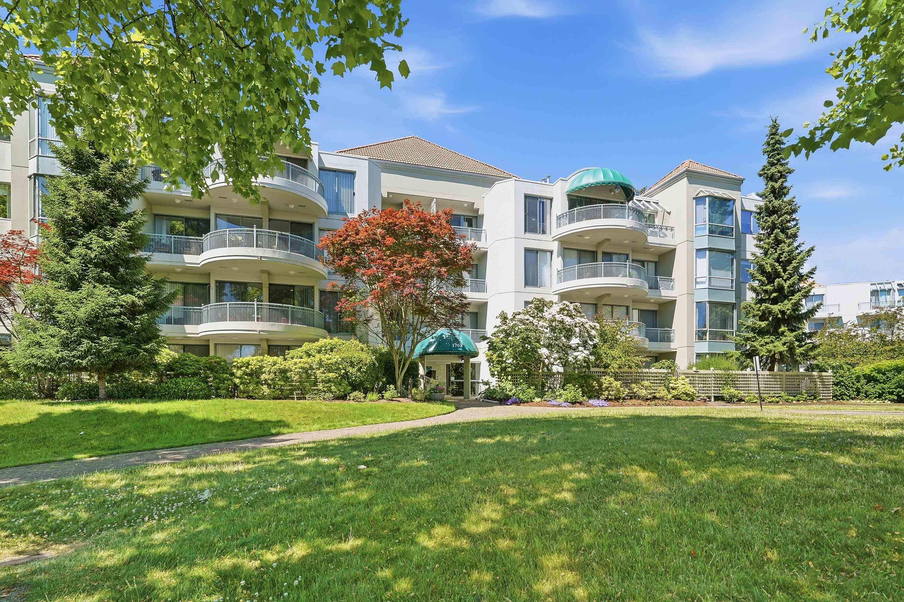 201 1705 Martin Drive - MLS&reg; # R3138996