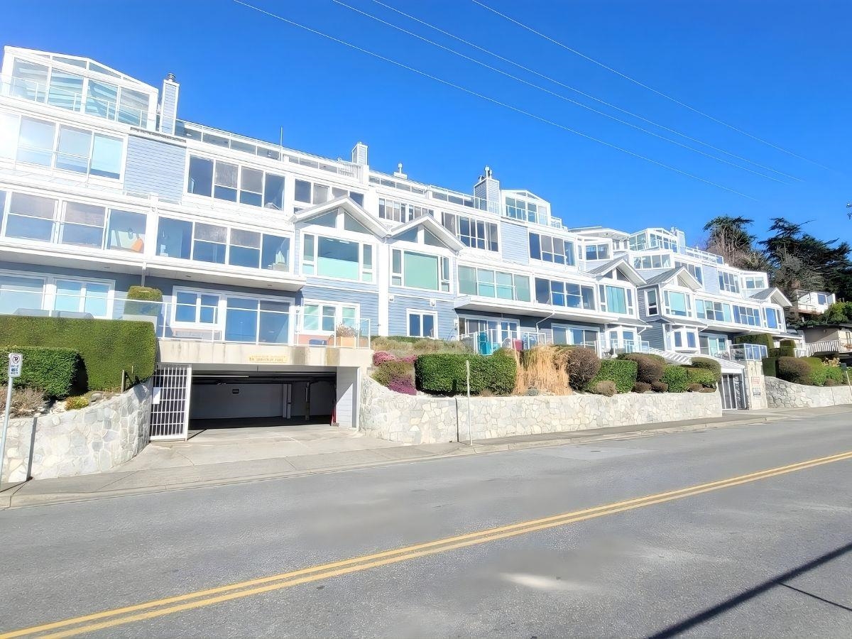 303 15165 Marine Drive - MLS&reg; # R3141968