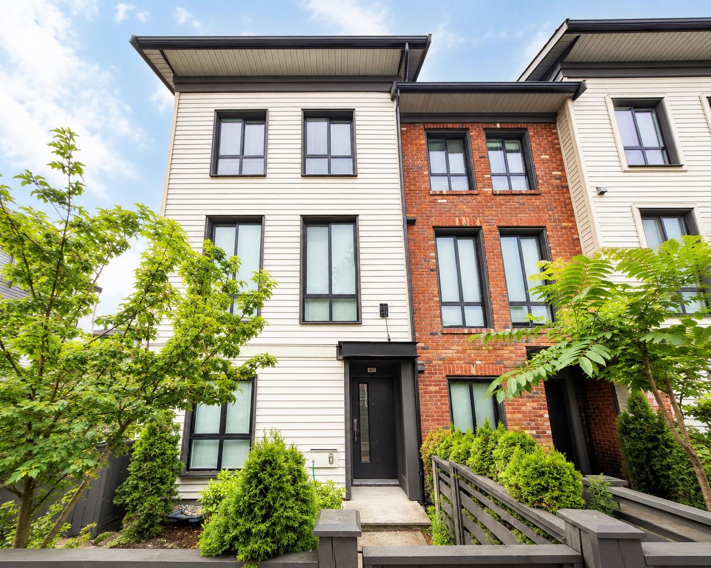 40 15828 27 Avenue - MLS&reg; # R3142929