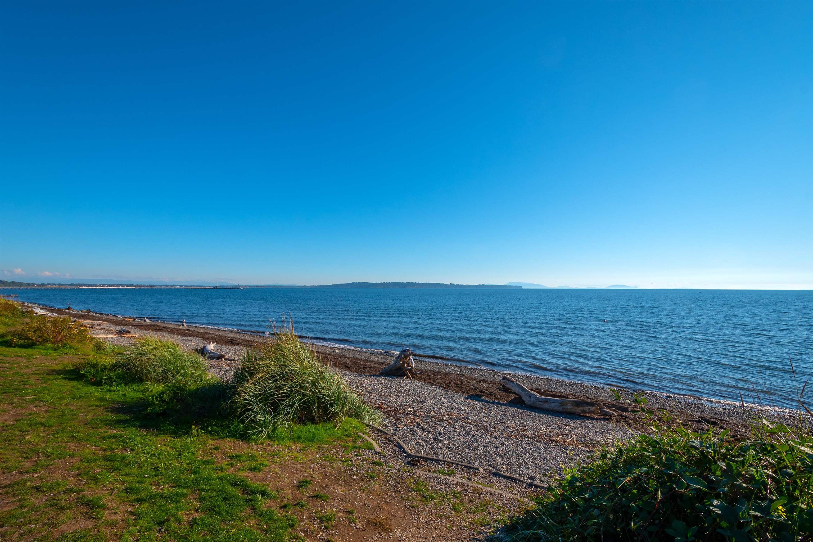  15963 Marine Drive - MLS&reg; # R3143019