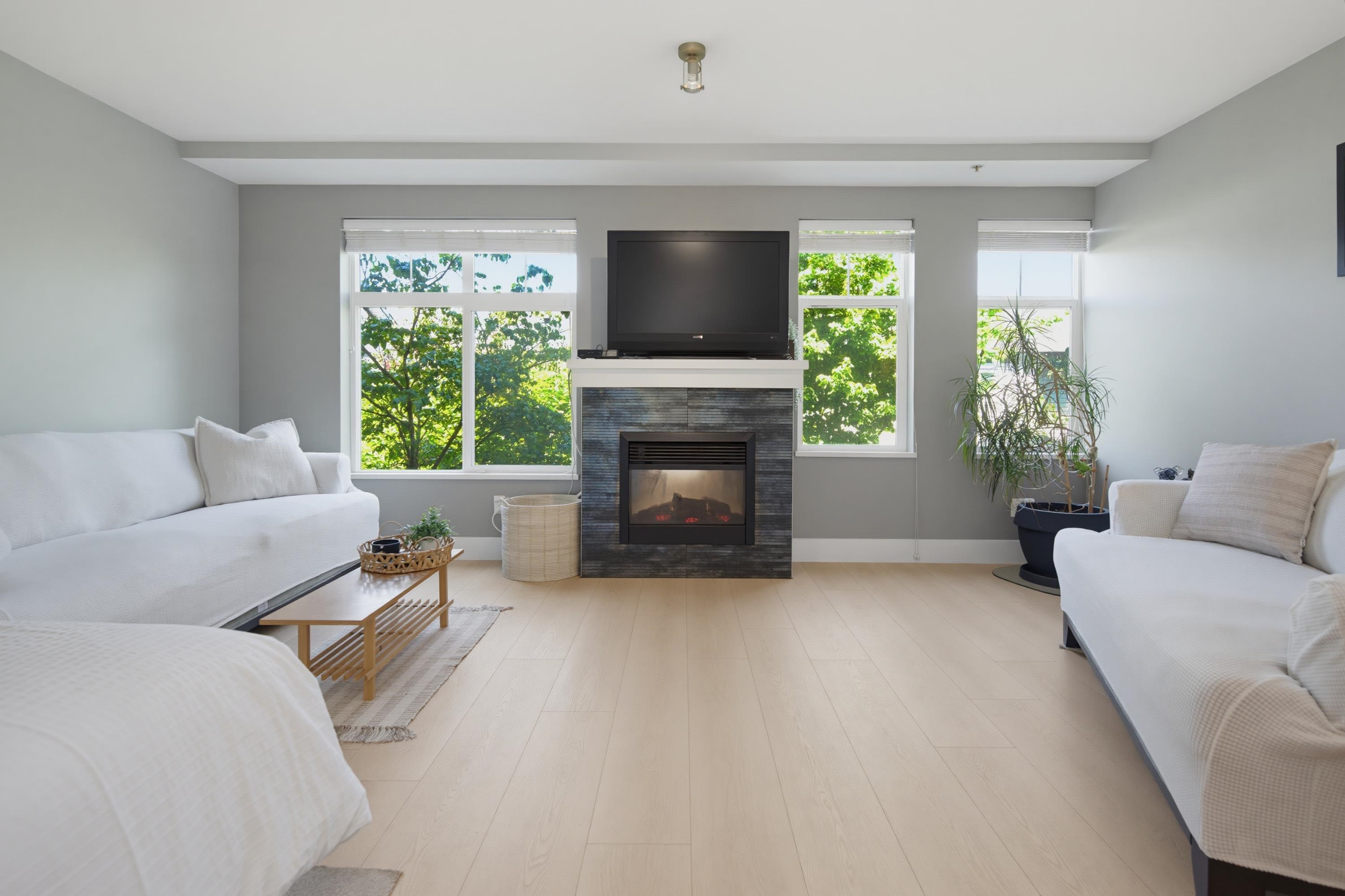 93 15833 26 Avenue - MLS&reg; # R3143243