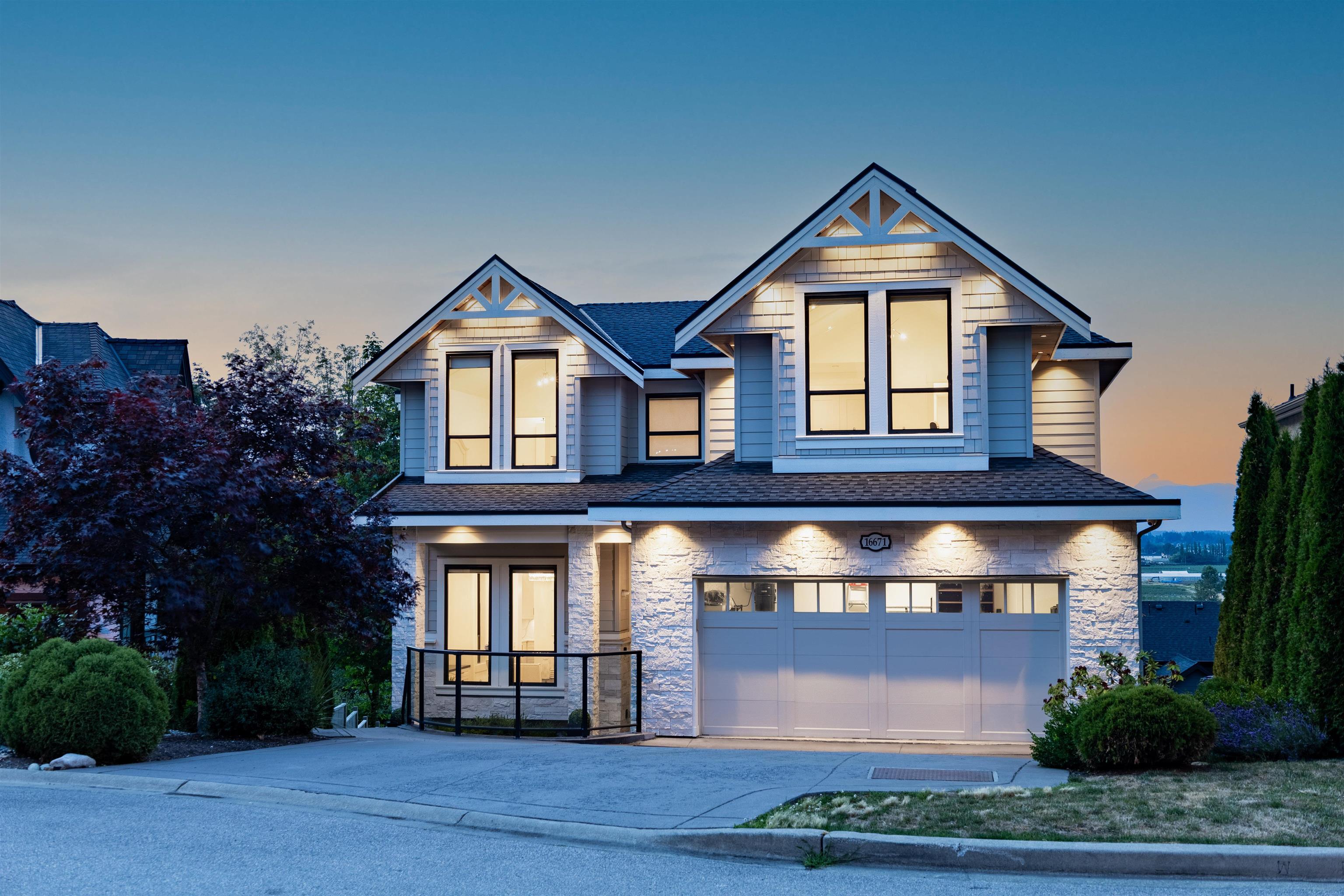  16671 30a Avenue - MLS&reg; # R3145430