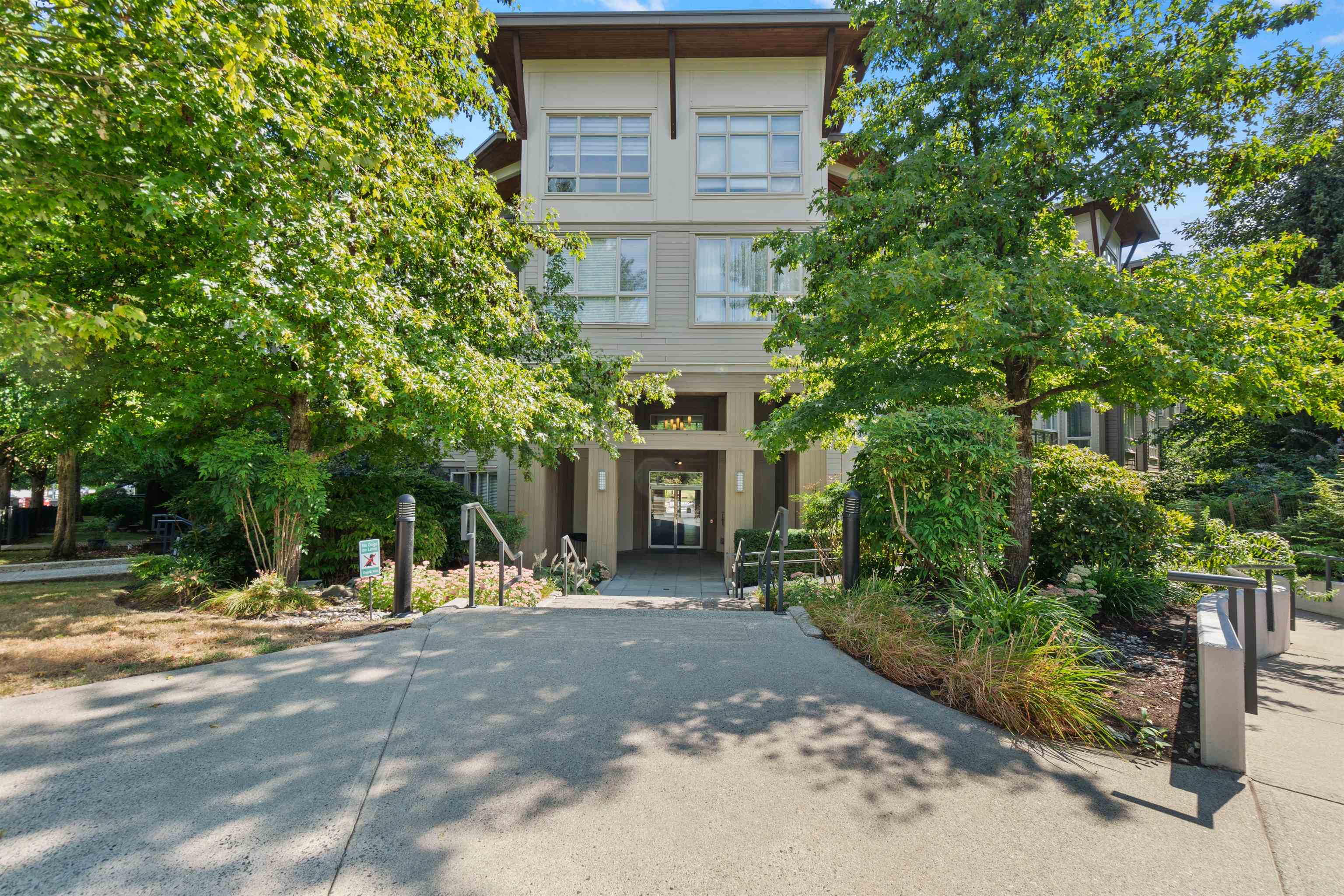 421 15918 26 Avenue - MLS&reg; # R3145784