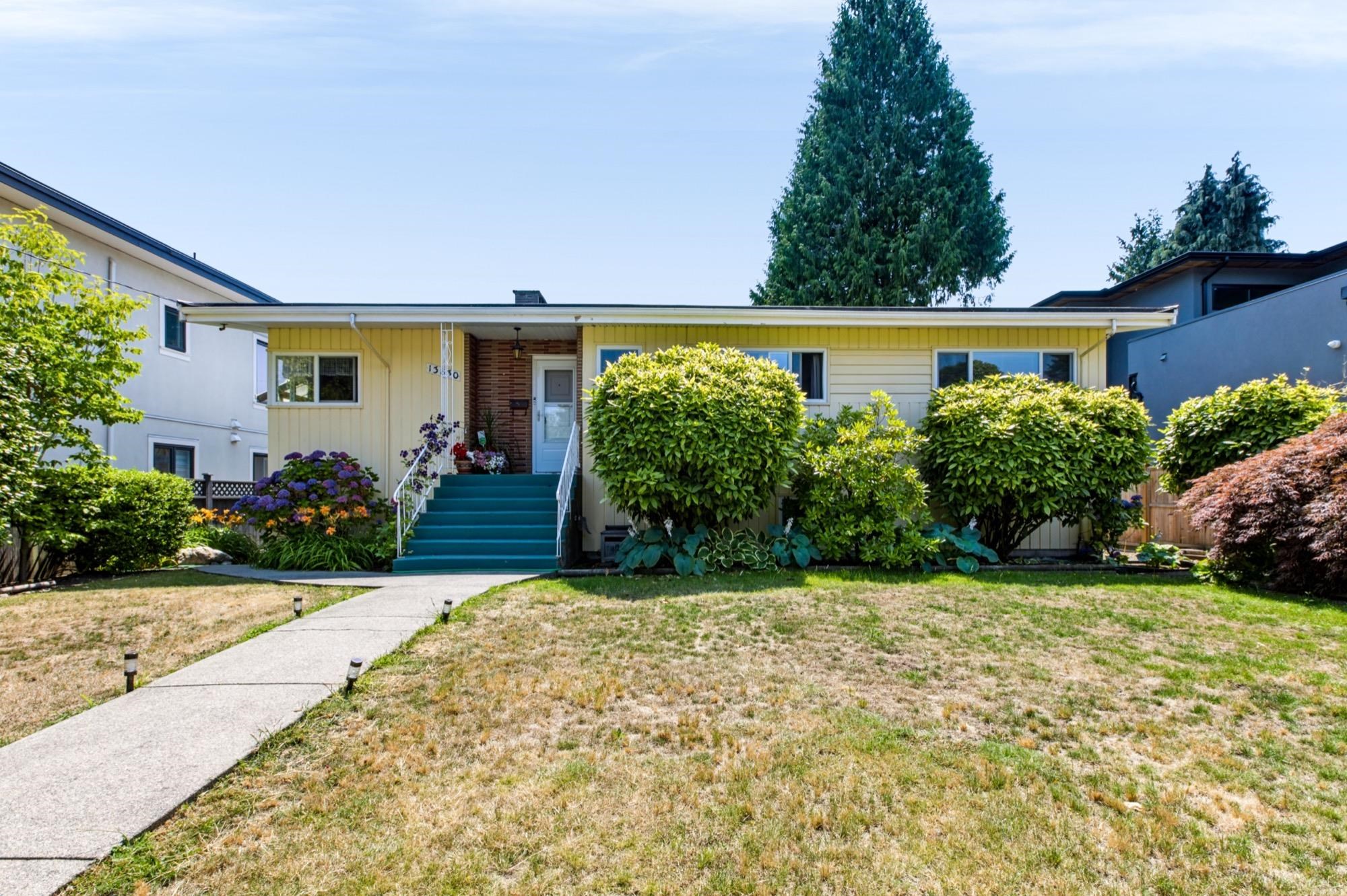  13830 Blackburn Avenue - MLS&reg; # R3145791