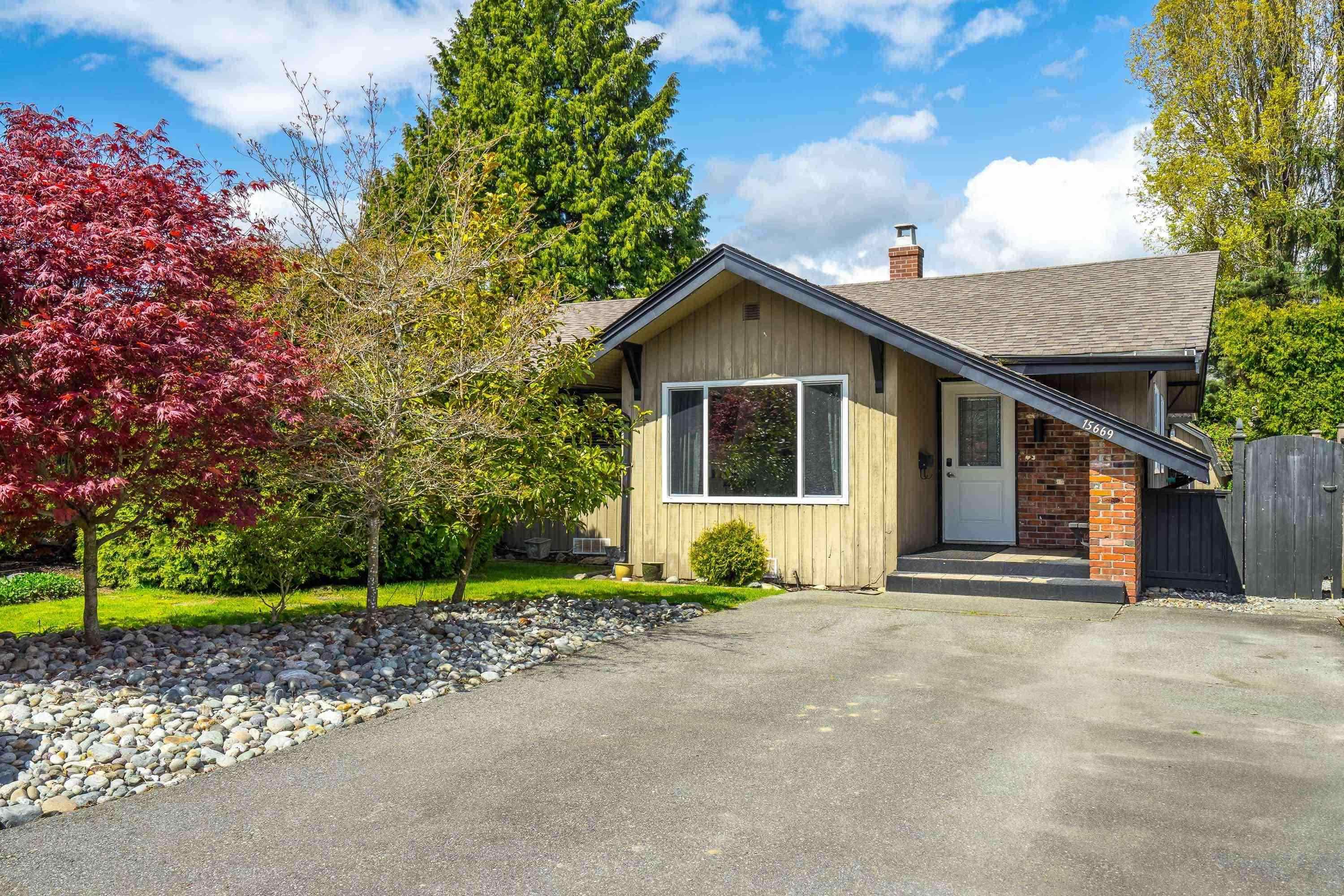  15669 20 Avenue - MLS&reg; # R3146882