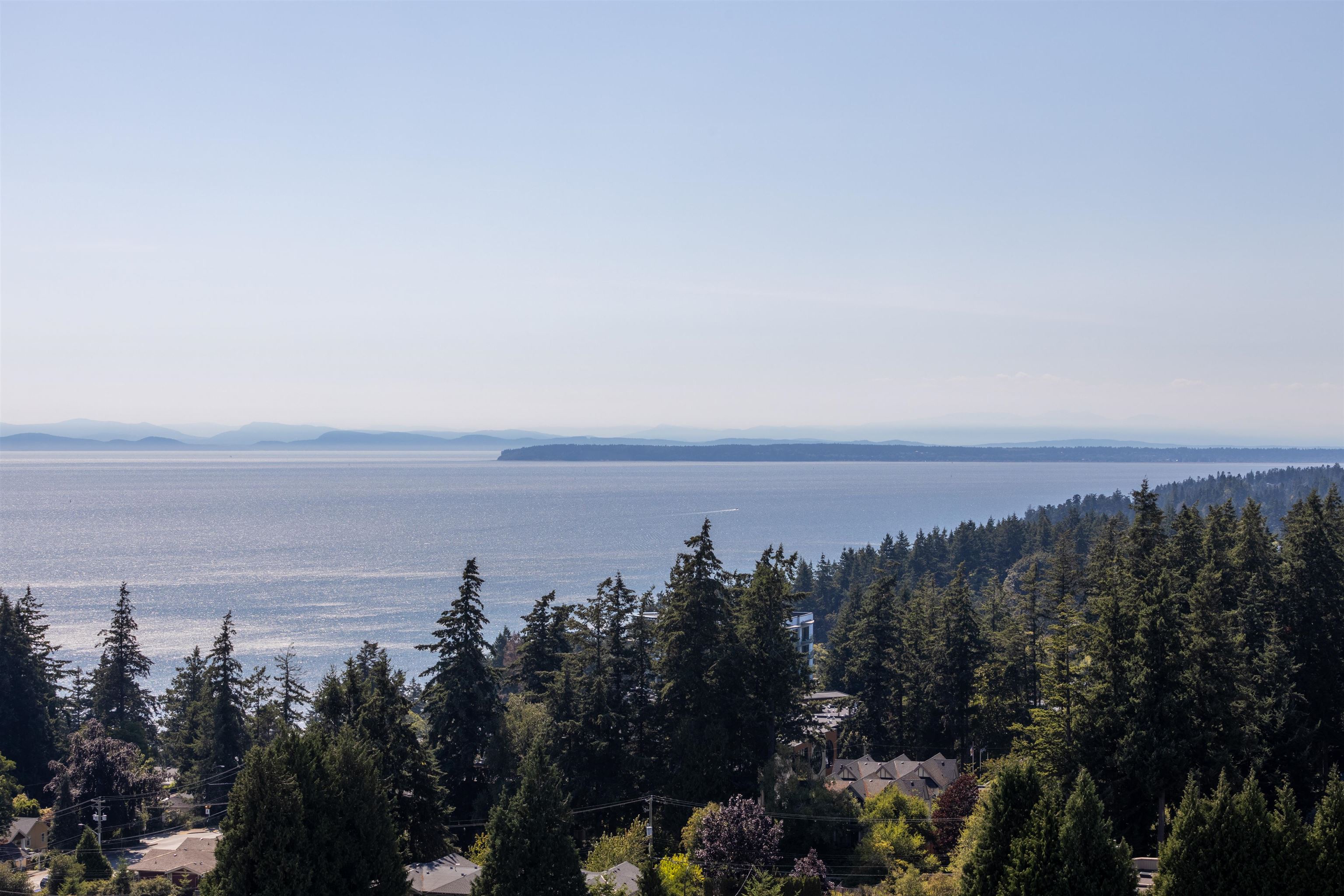 1501 1475 Foster Street - MLS&reg; # R3147617