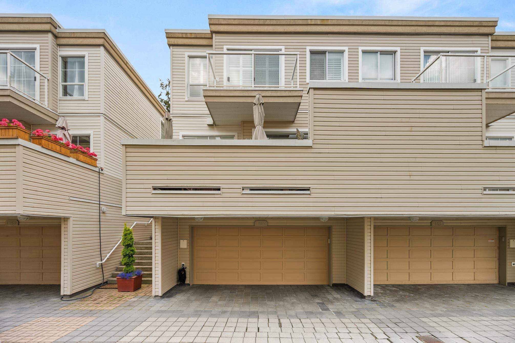  1157 Vidal Street - MLS&reg; # R3147708