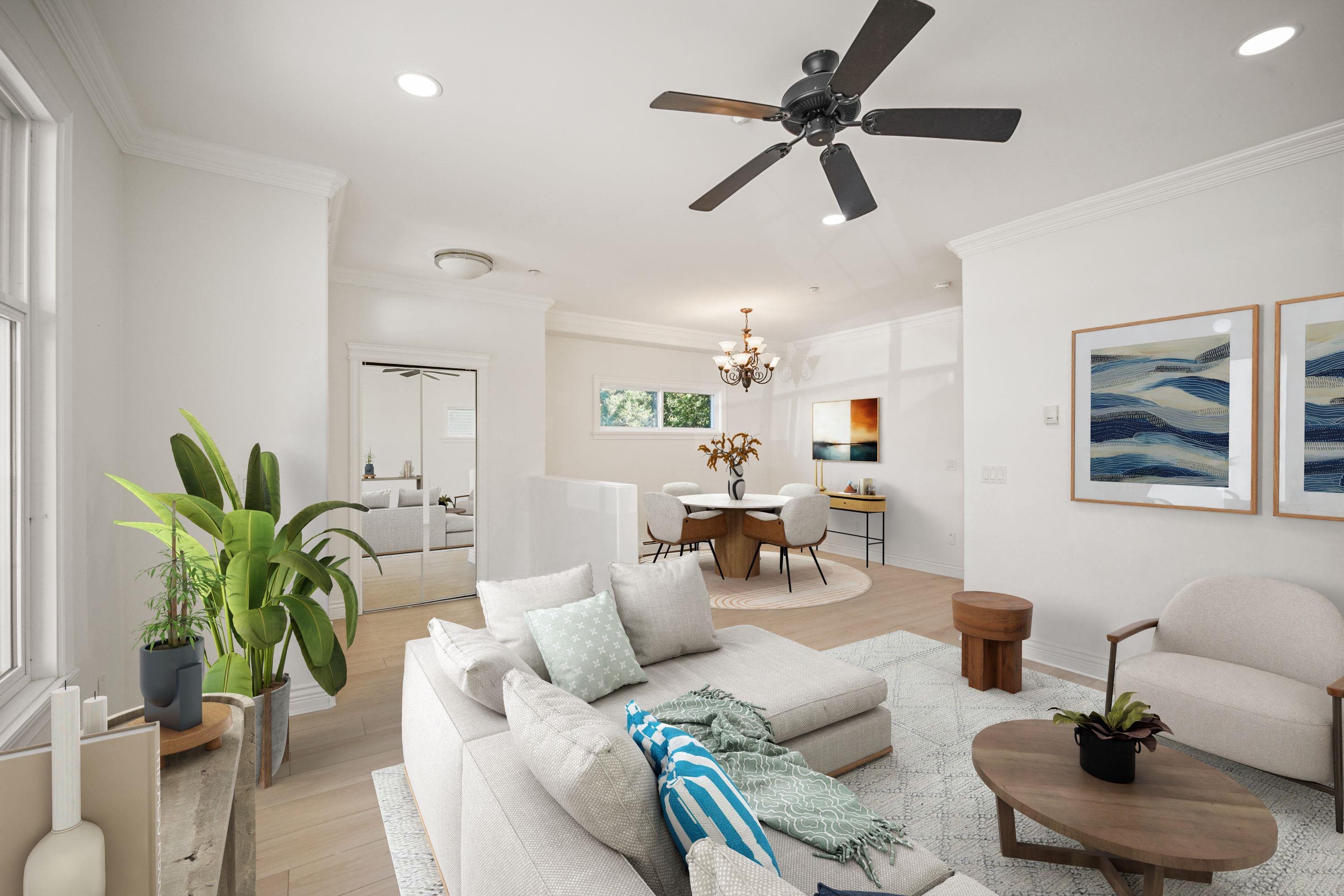  15554 Russell Avenue - MLS&reg; # R3148319