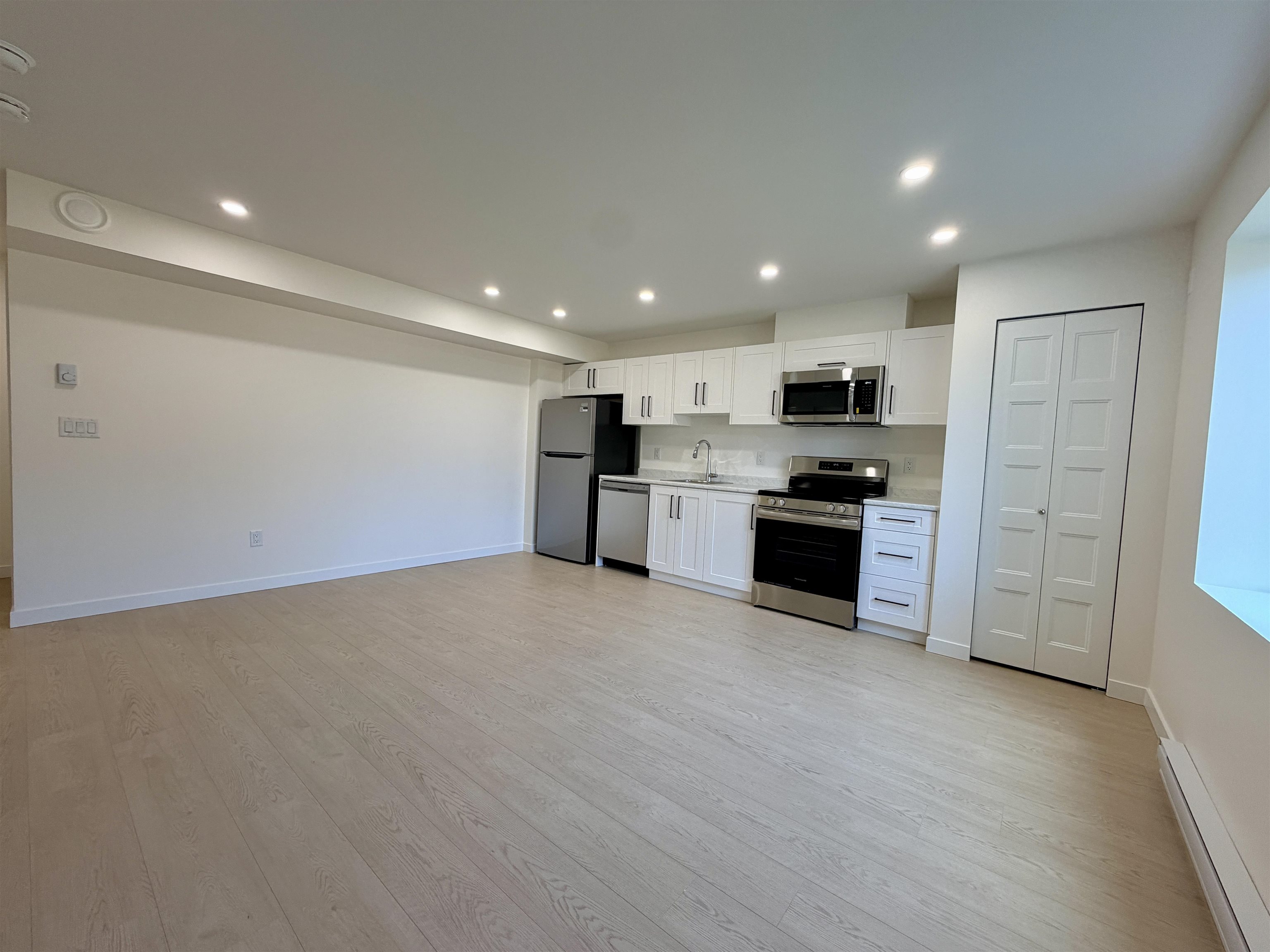 Garden-Level  178 Street - MLS&reg; # R3149603