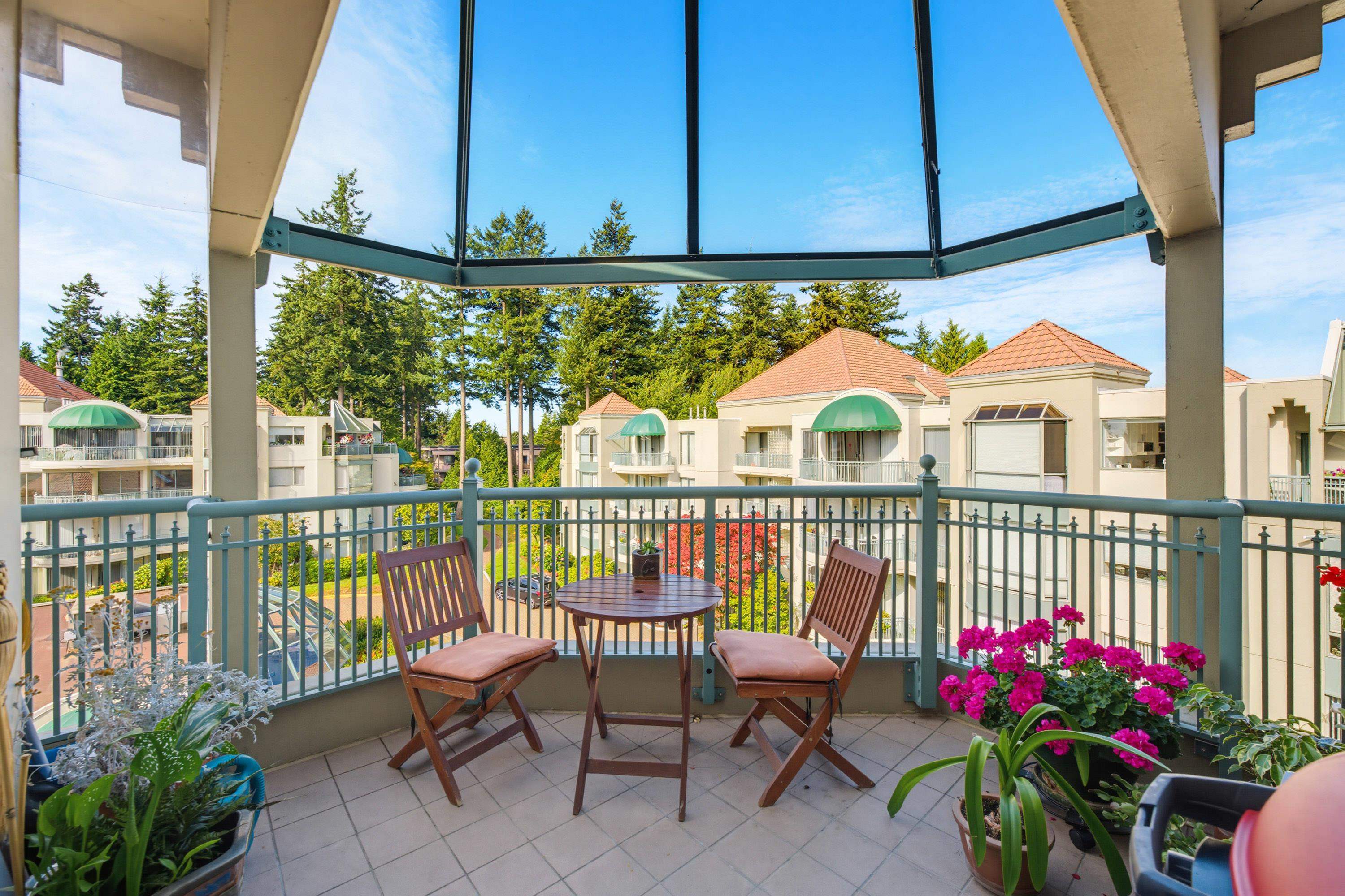 402 1765 Martin Drive - MLS&reg; # R3149896