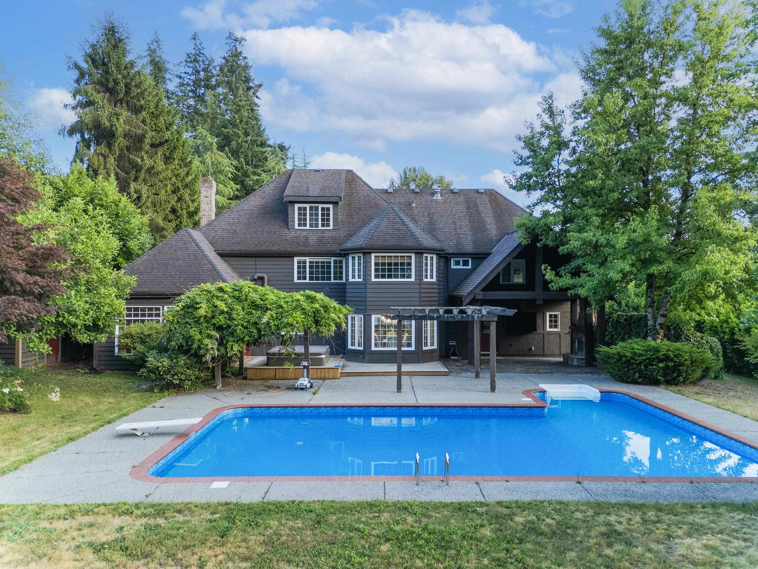  13411 25th Avenue - MLS&reg; # R3151099