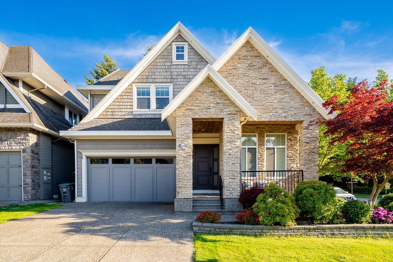  16302 25 Avenue - MLS&reg; # R3157479