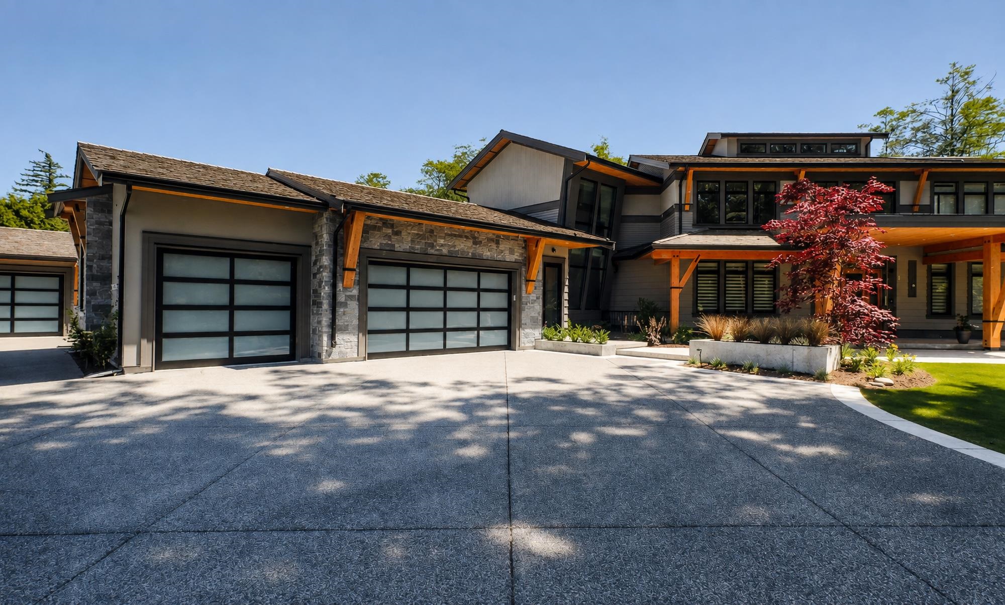  2230 138 Street - MLS&reg; # R3157878