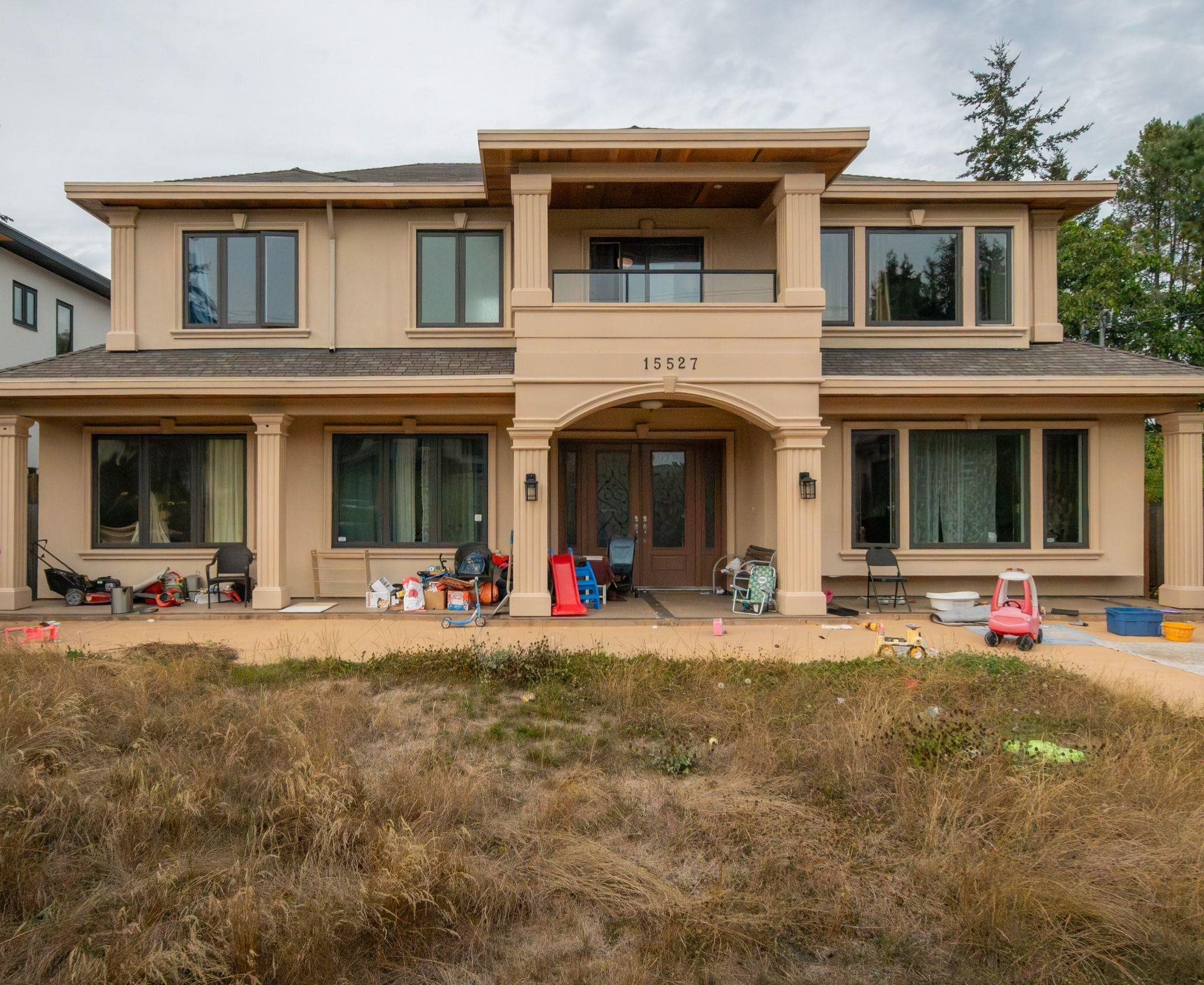  15527 17a Avenue - MLS&reg; # R3158111