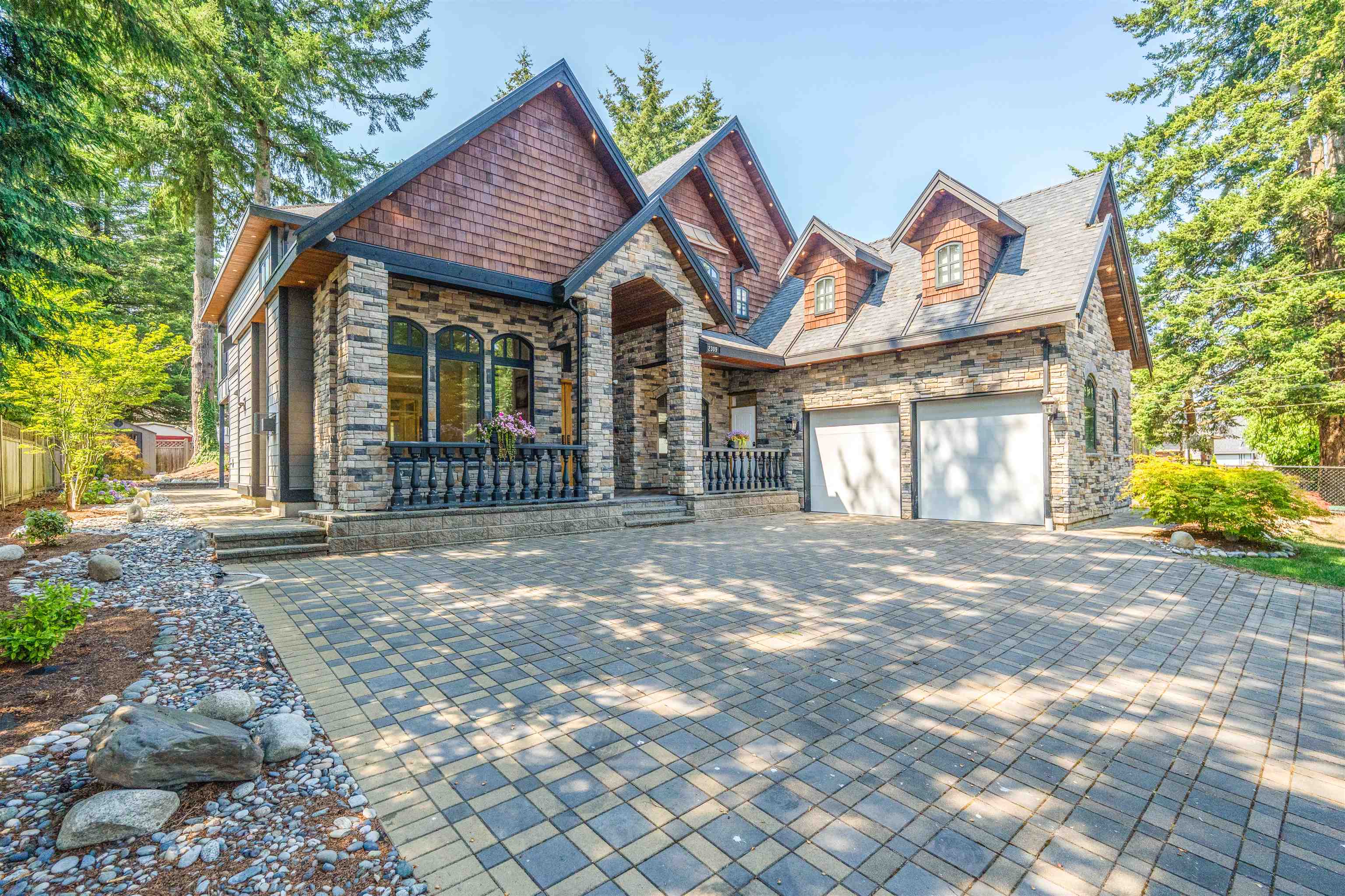  2309 154 Street - MLS&reg; # R3158866