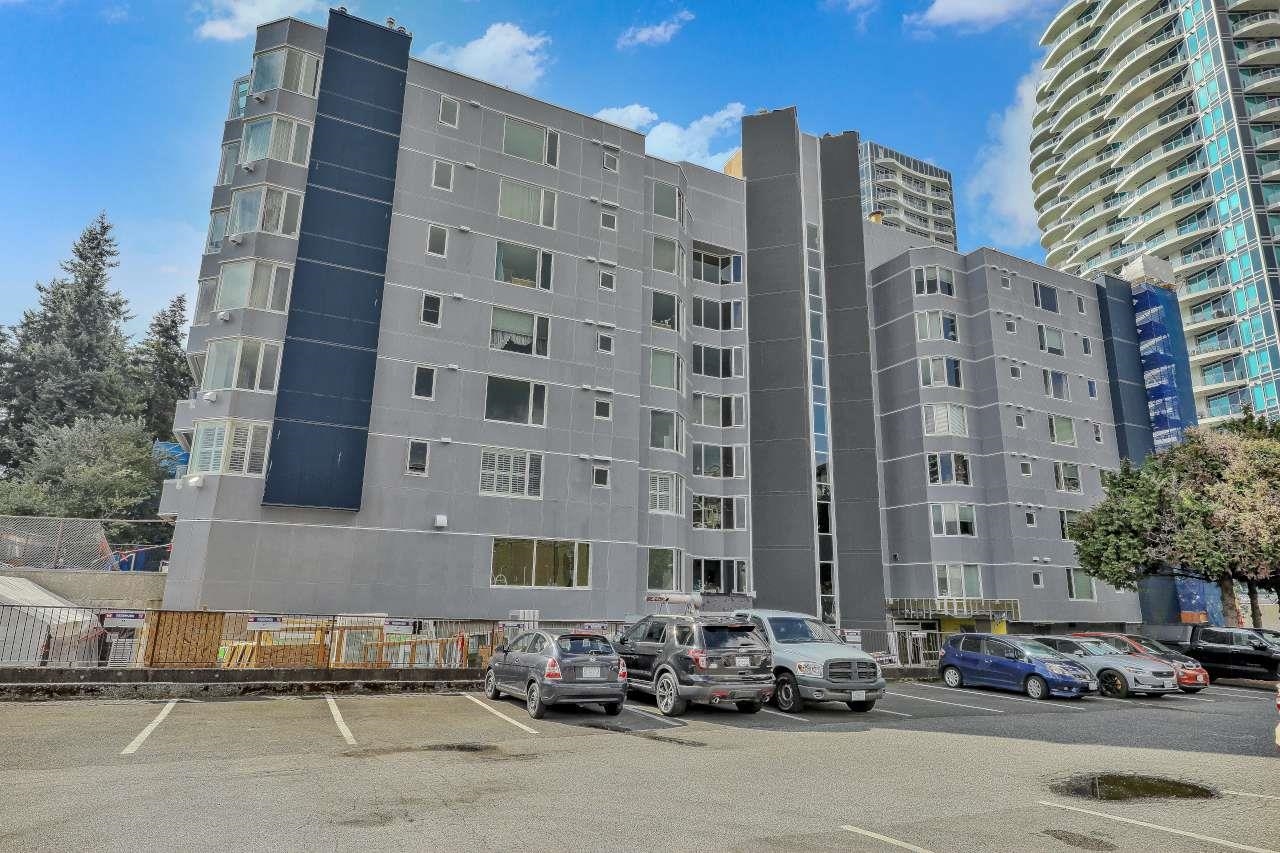 309 15111 Russell Avenue - MLS&reg; # R3159882