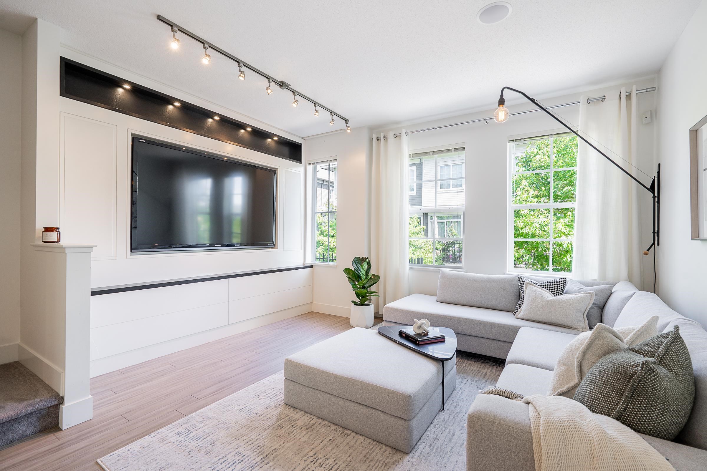 39 3399 151 Street - MLS&reg; # R3162224