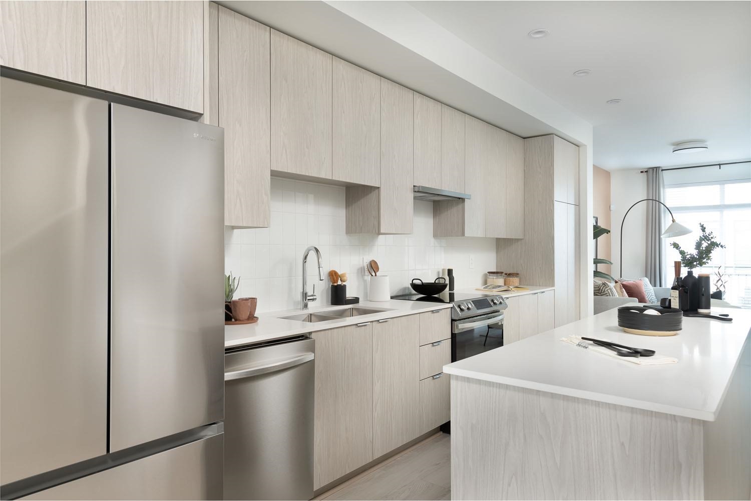 37 16355 21 Avenue - MLS&reg; # R3166951