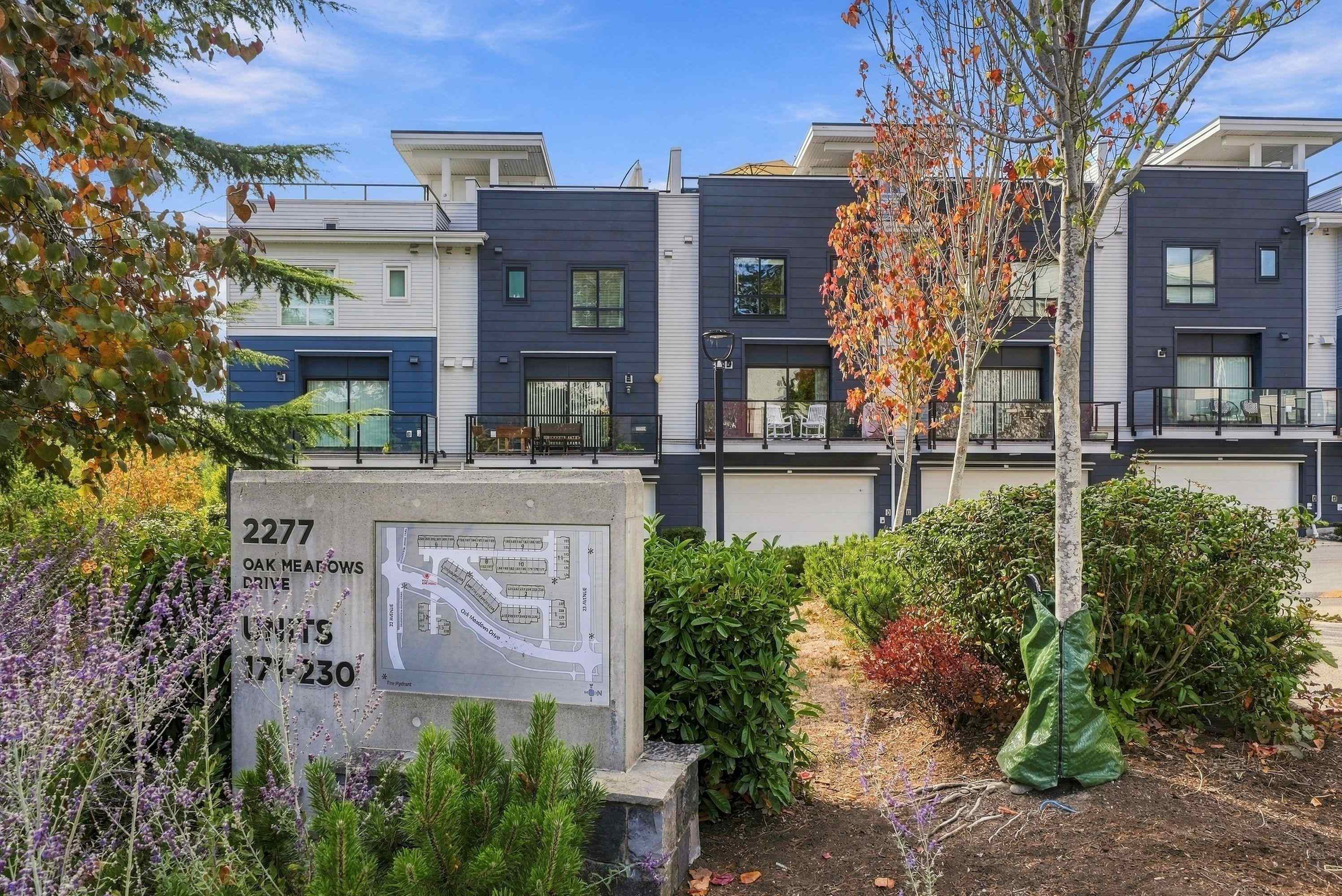 202 2277 Oak Meadows Drive - MLS&reg; # R3168940