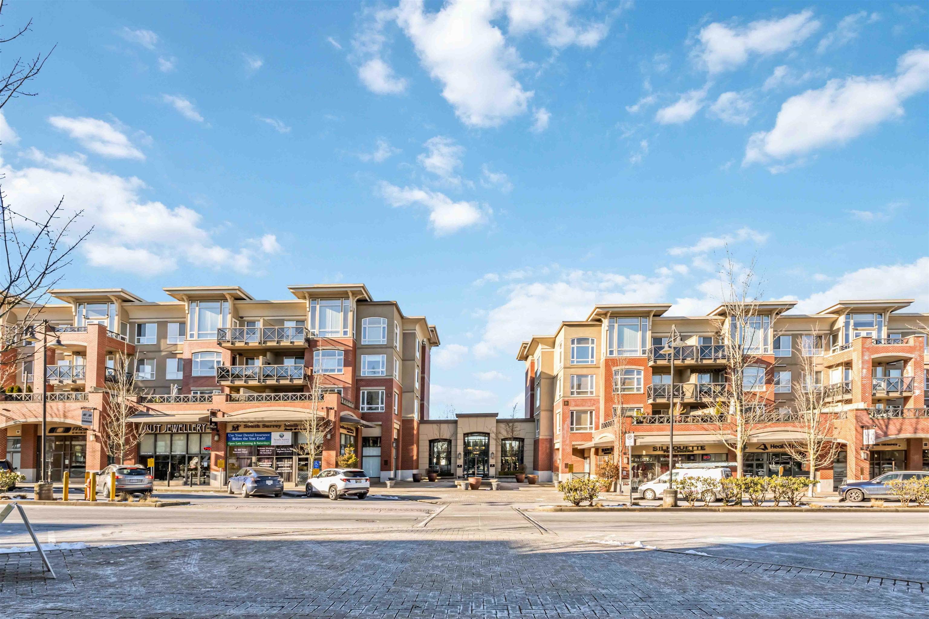 421 2970 King George Boulevard - MLS&reg; # R3169509
