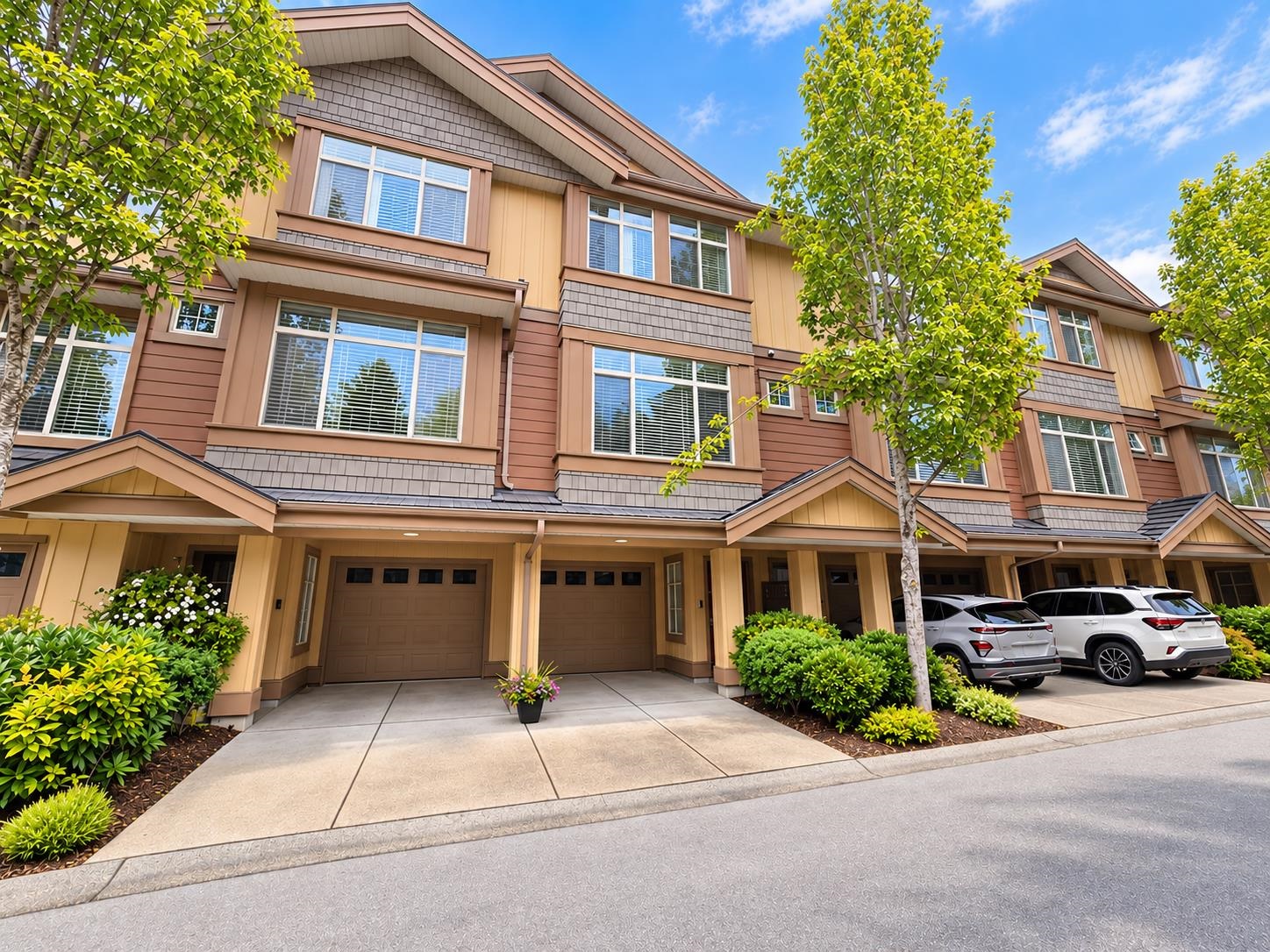  15151 34 Avenue - MLS&reg; # R3169656