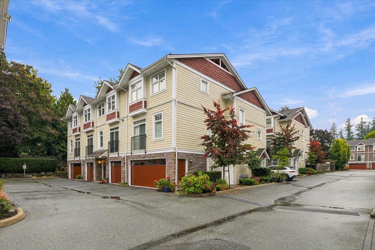 6 2689 Parkway Drive - MLS&reg; # R3171306