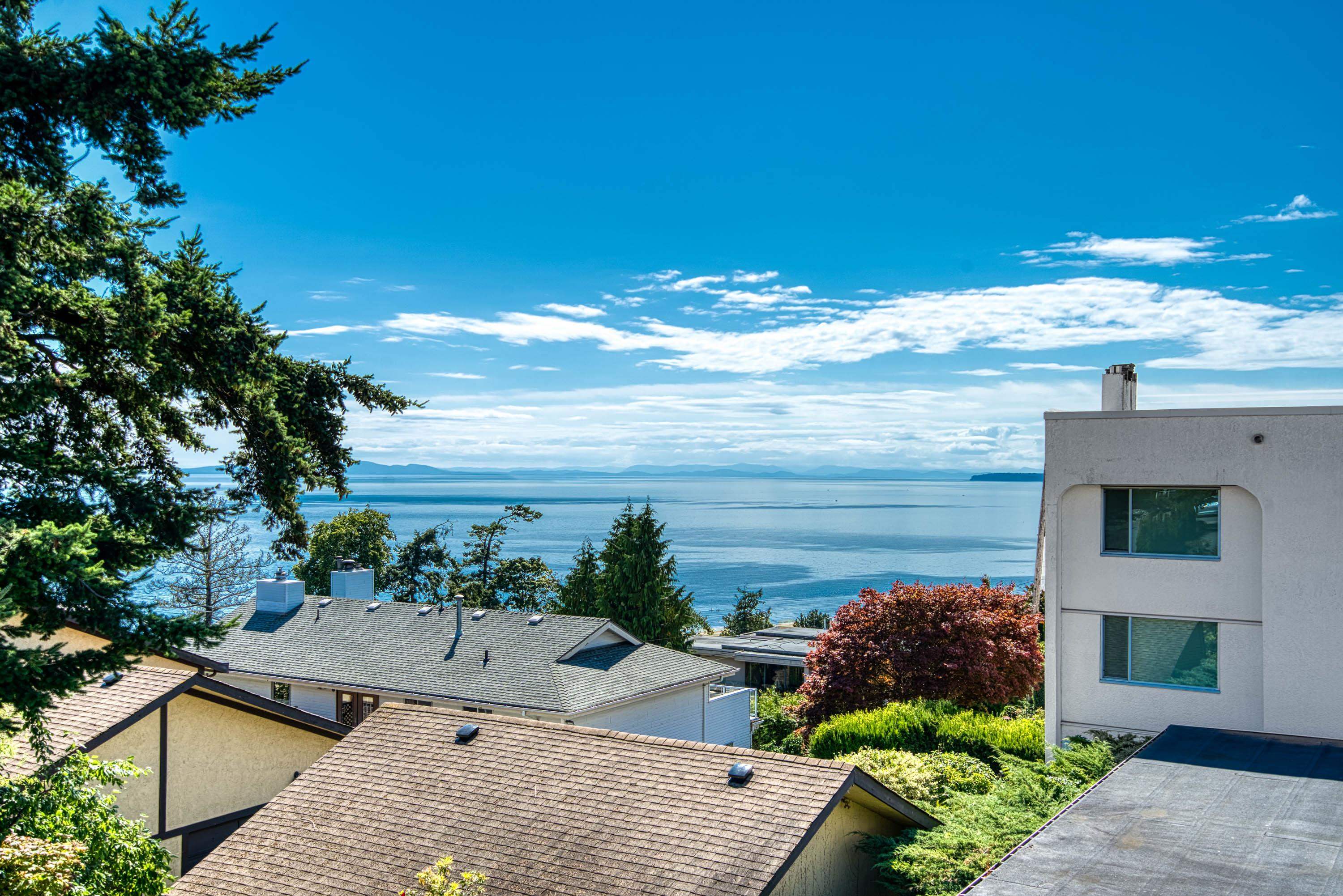 206 15080 Prospect Avenue - MLS&reg; # R3171388