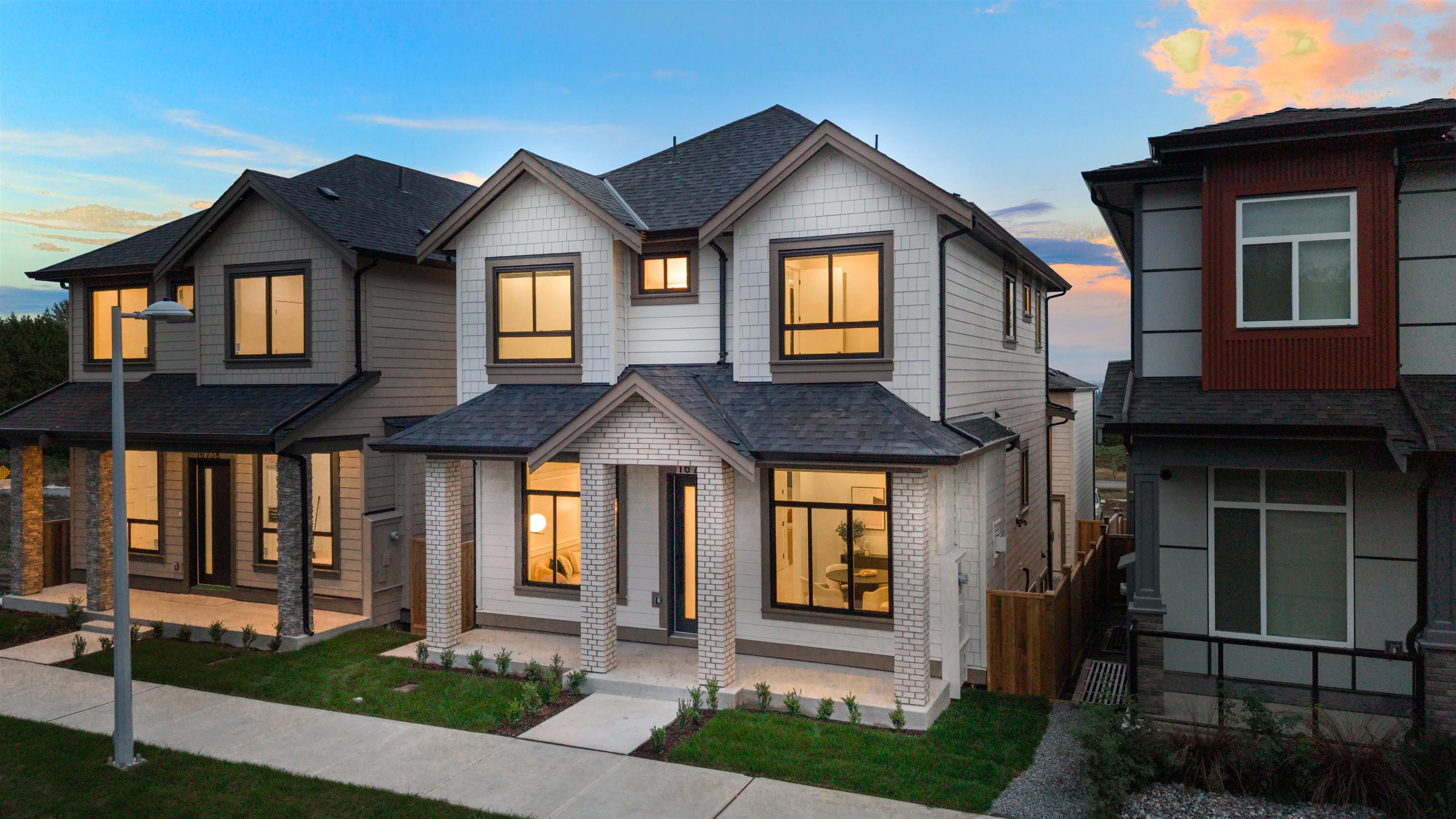  16734 20 Avenue - MLS&reg; # R3171913
