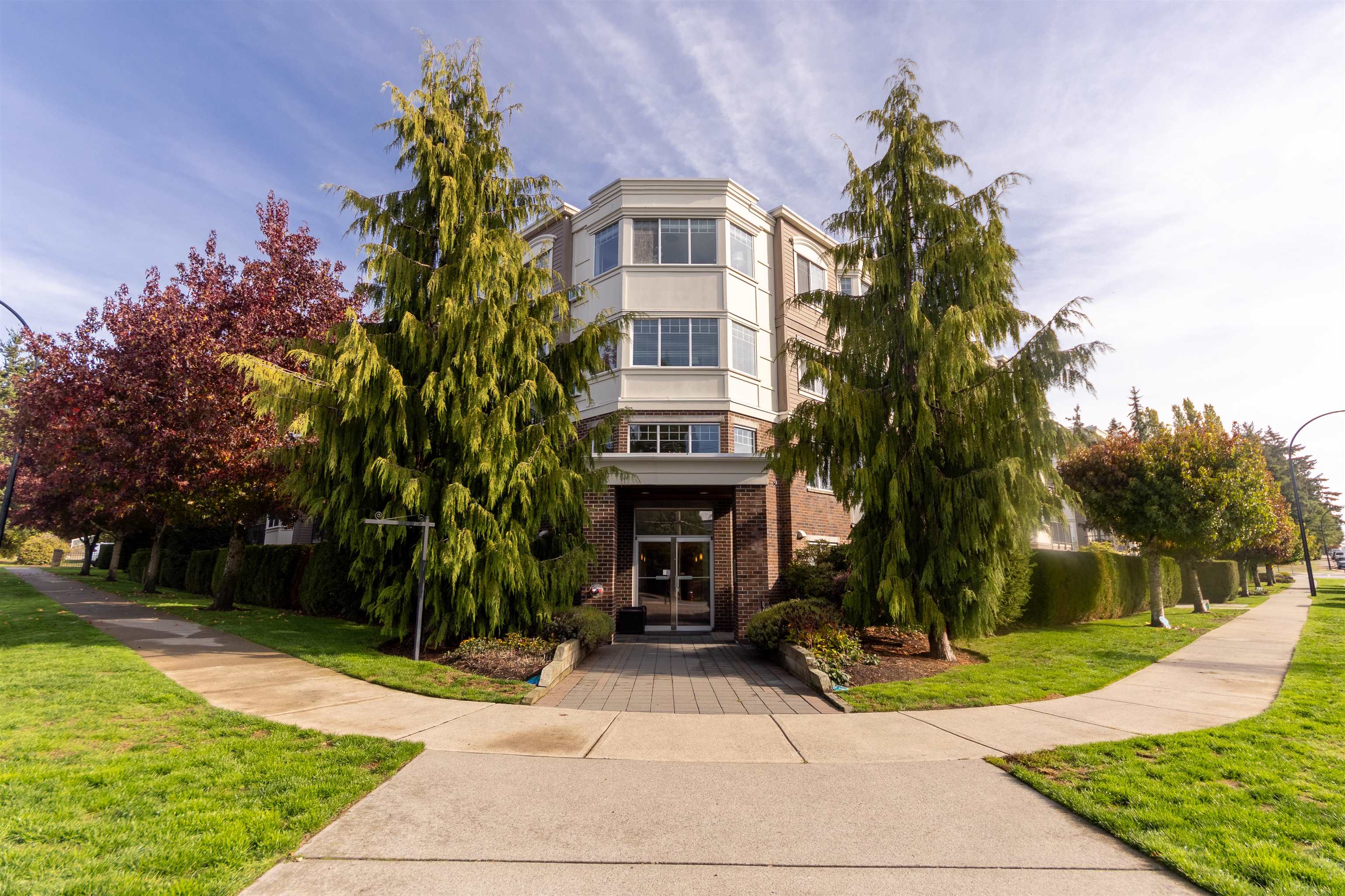 306 15357 Roper Avenue - MLS&reg; # R3174065