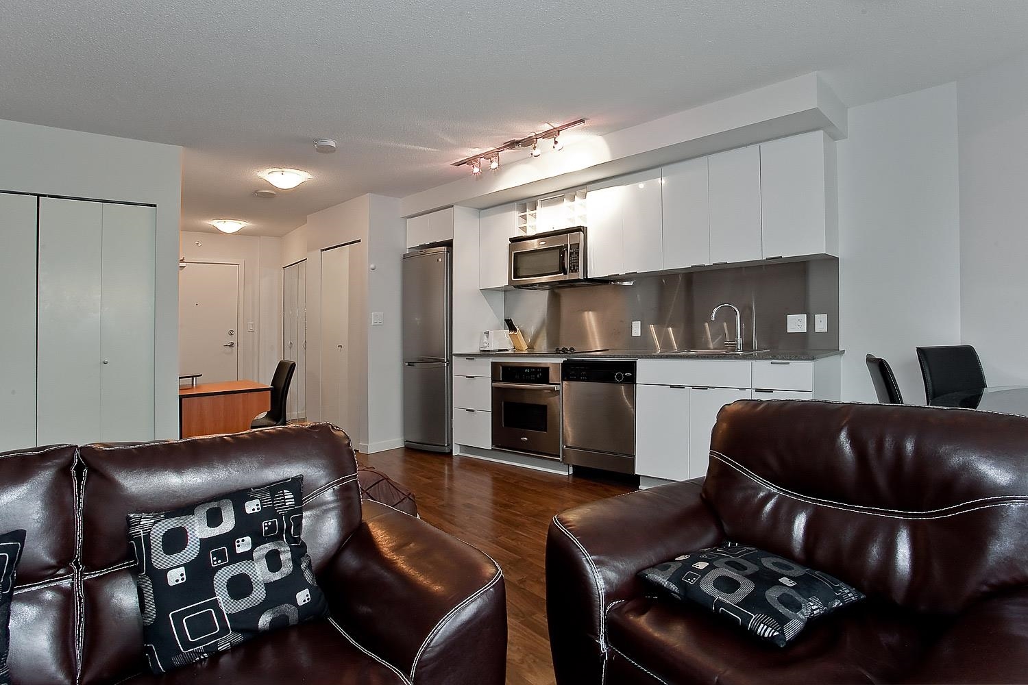 608 233 Robson Street  - MLS&reg; # R3047091