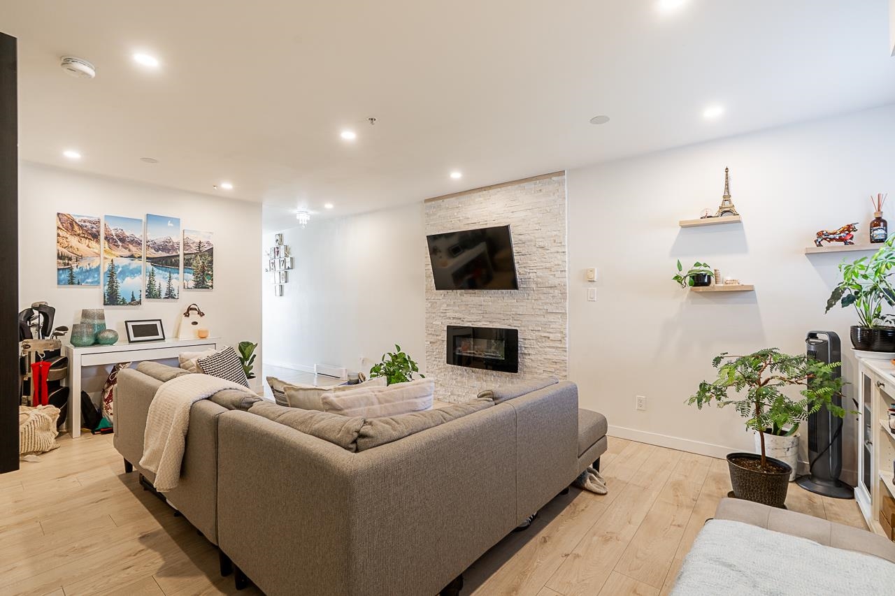 211 5625 Senlac Street - MLS&reg; # R3076859