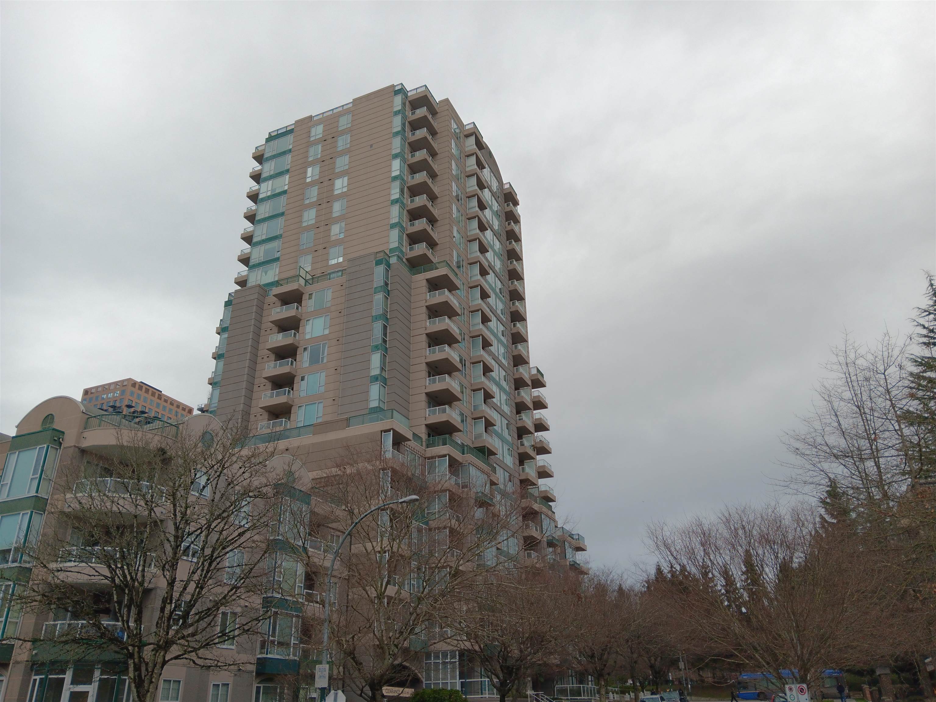 1203 5189 Gaston Street - MLS&reg; # R3082964