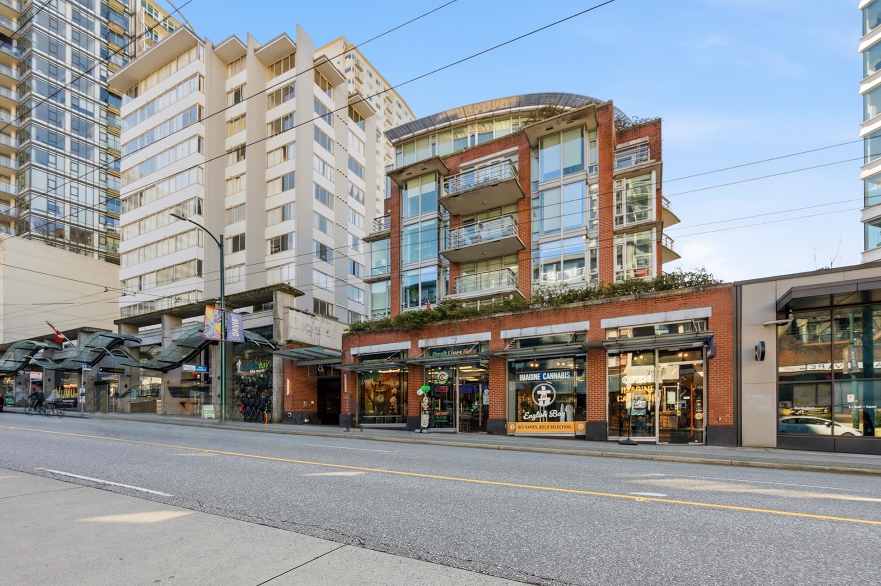 301 1762 Davie Street - MLS&reg; # R3101184