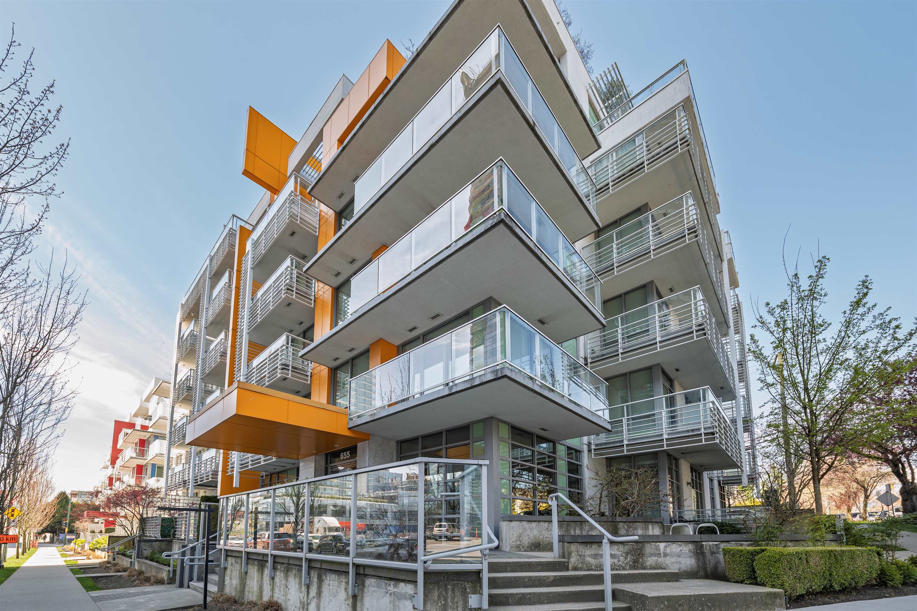 202 655 41st Avenue - MLS&reg; # R3108196