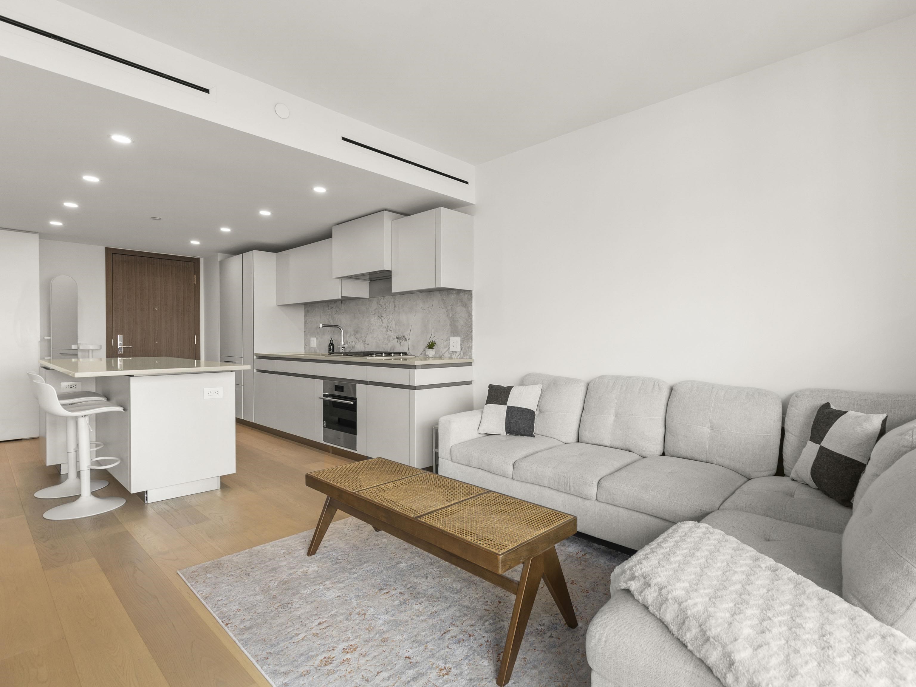 1104 889 Pacific Street - MLS&reg; # R3108518