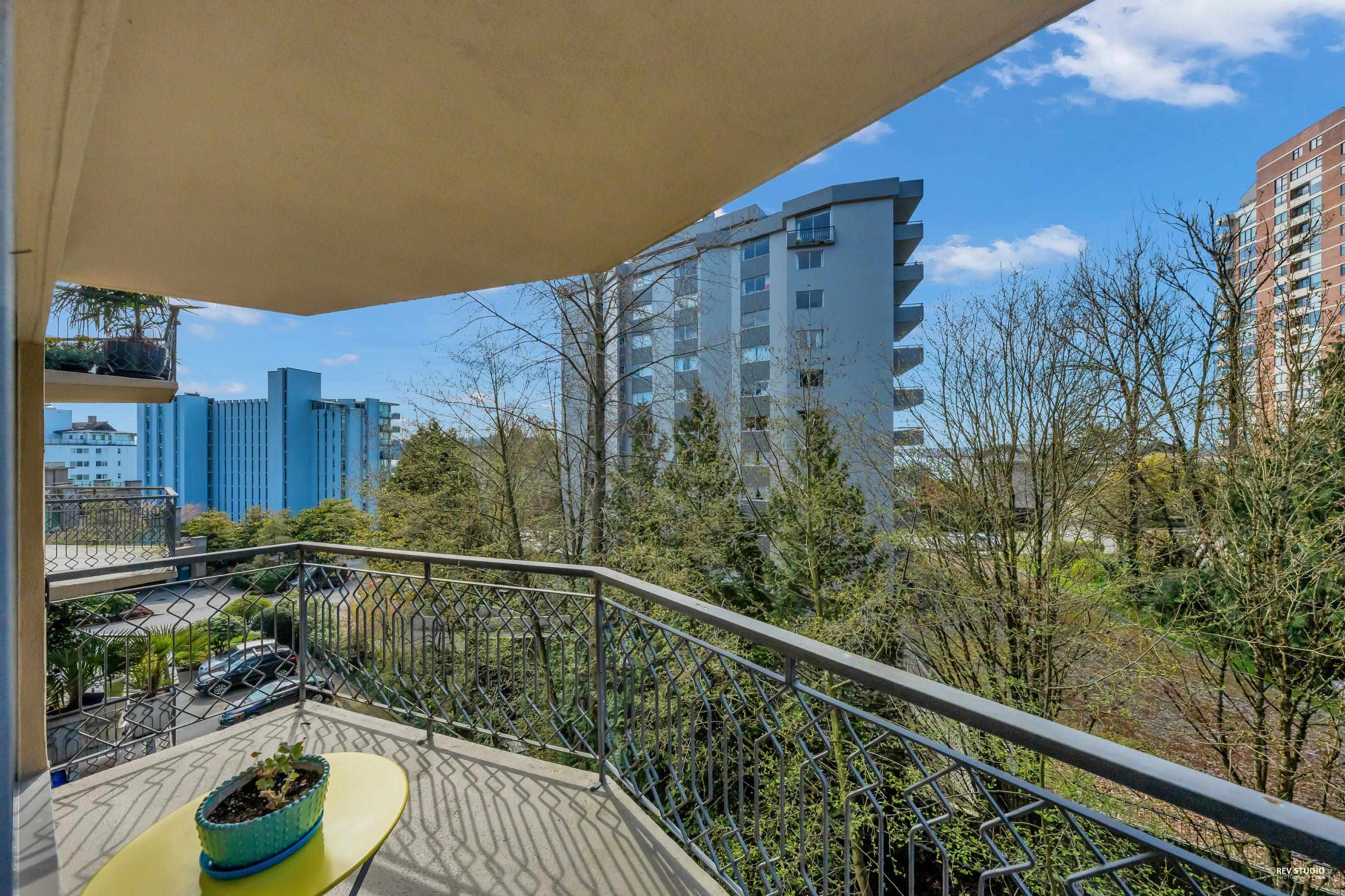 404 1930 Marine Drive - MLS&reg; # R3109903