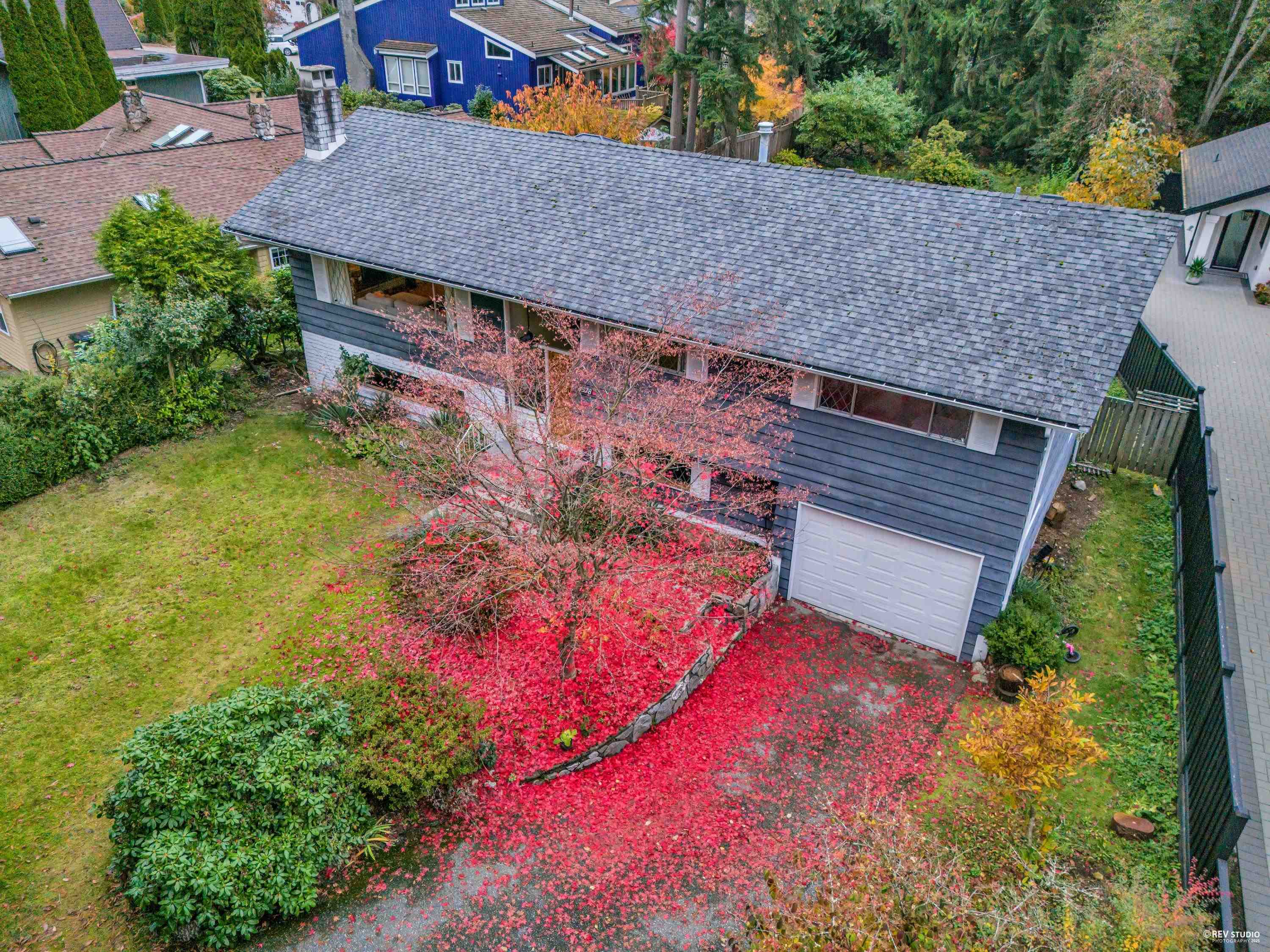  4578 Capilano Road - MLS&reg; # R3110249