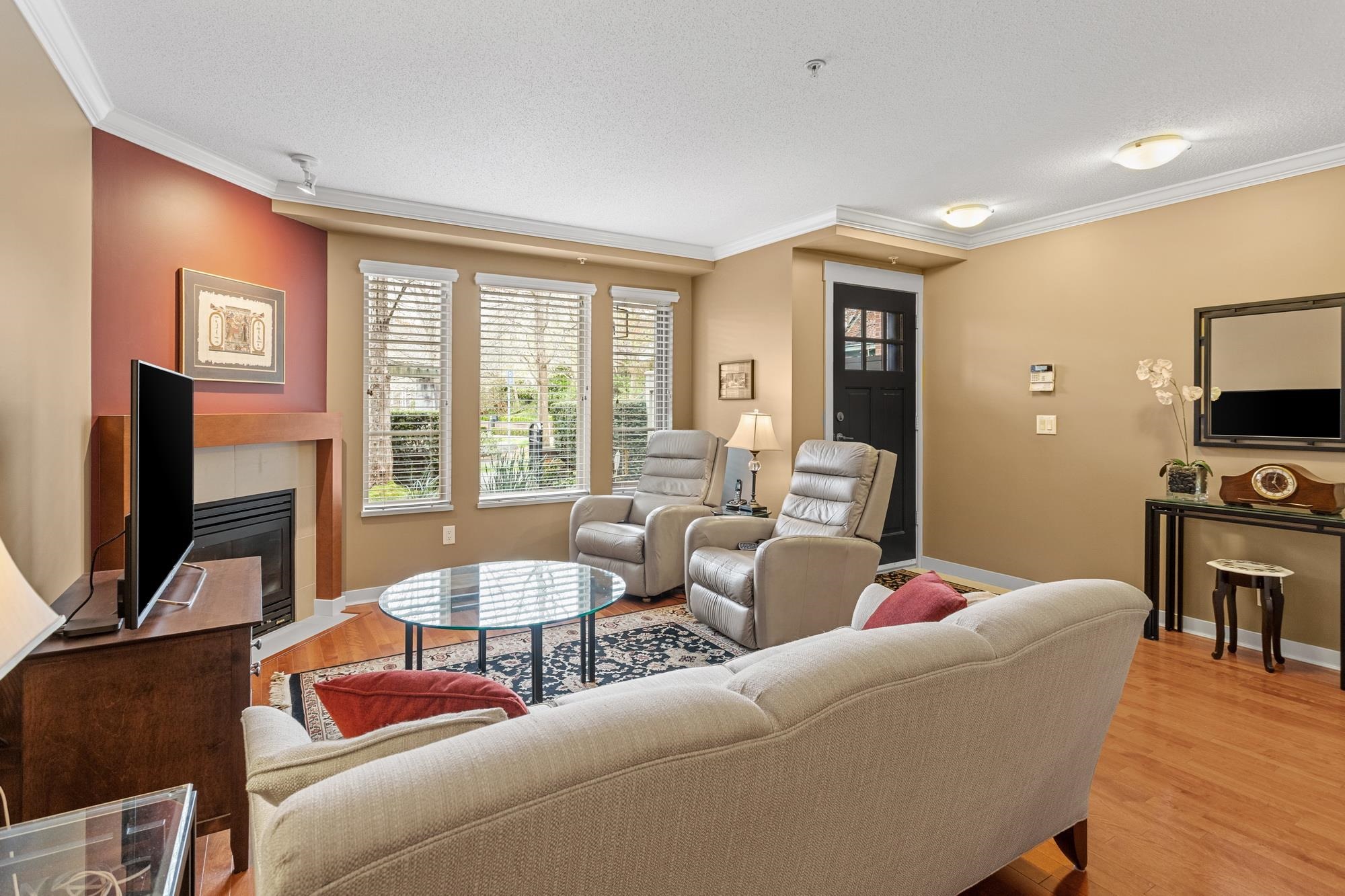  6238 Logan Lane - MLS&reg; # R3110571