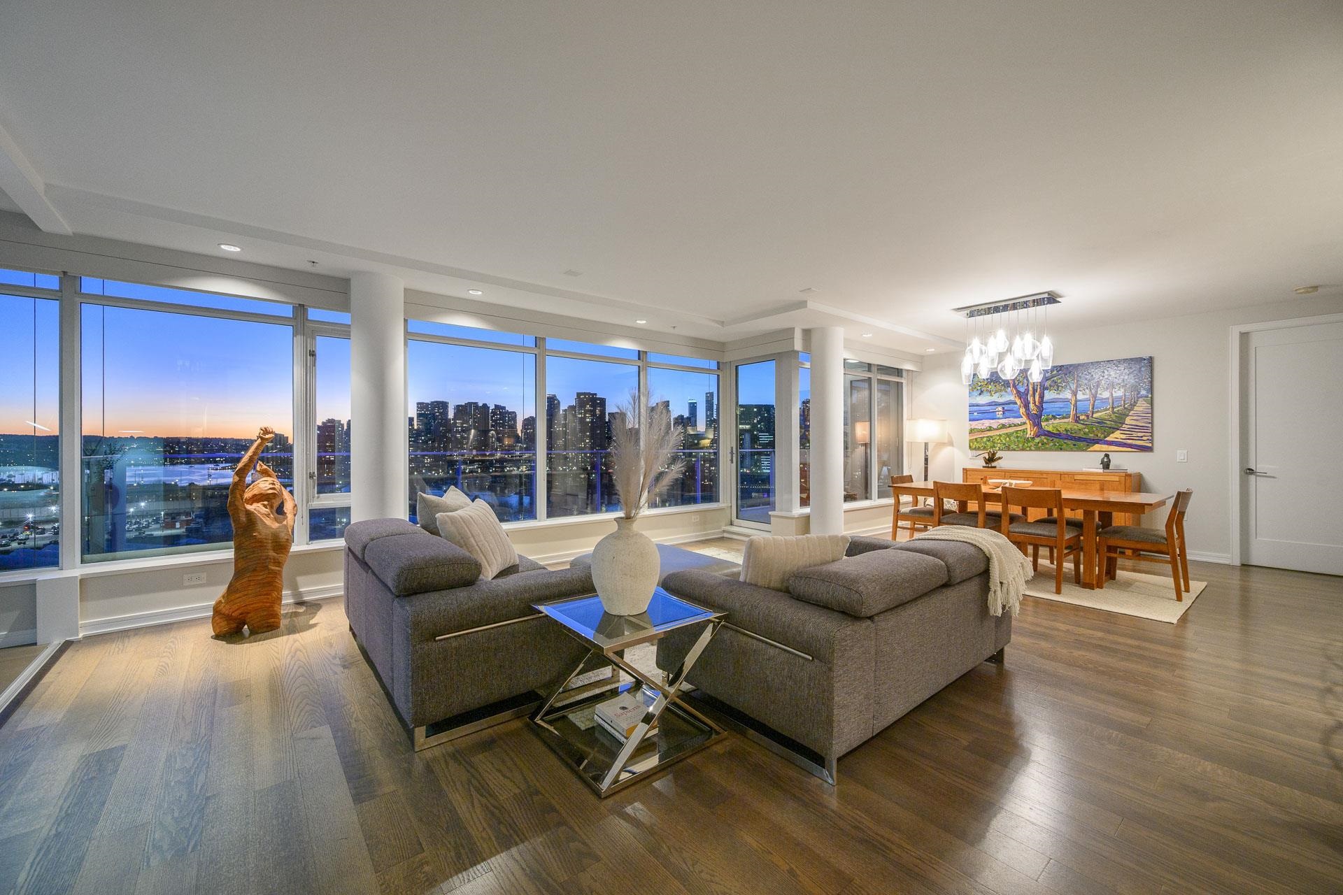 1402 181 1st Avenue - MLS&reg; # R3111421