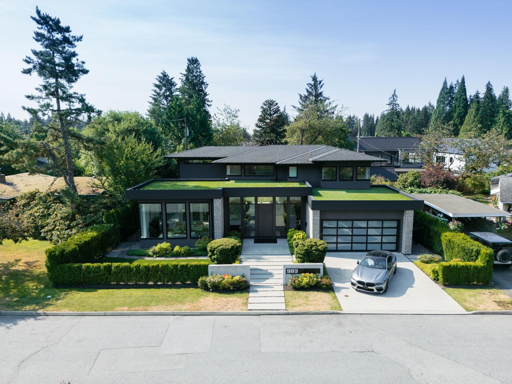  983 Tudor Avenue - MLS&reg; # R3113957