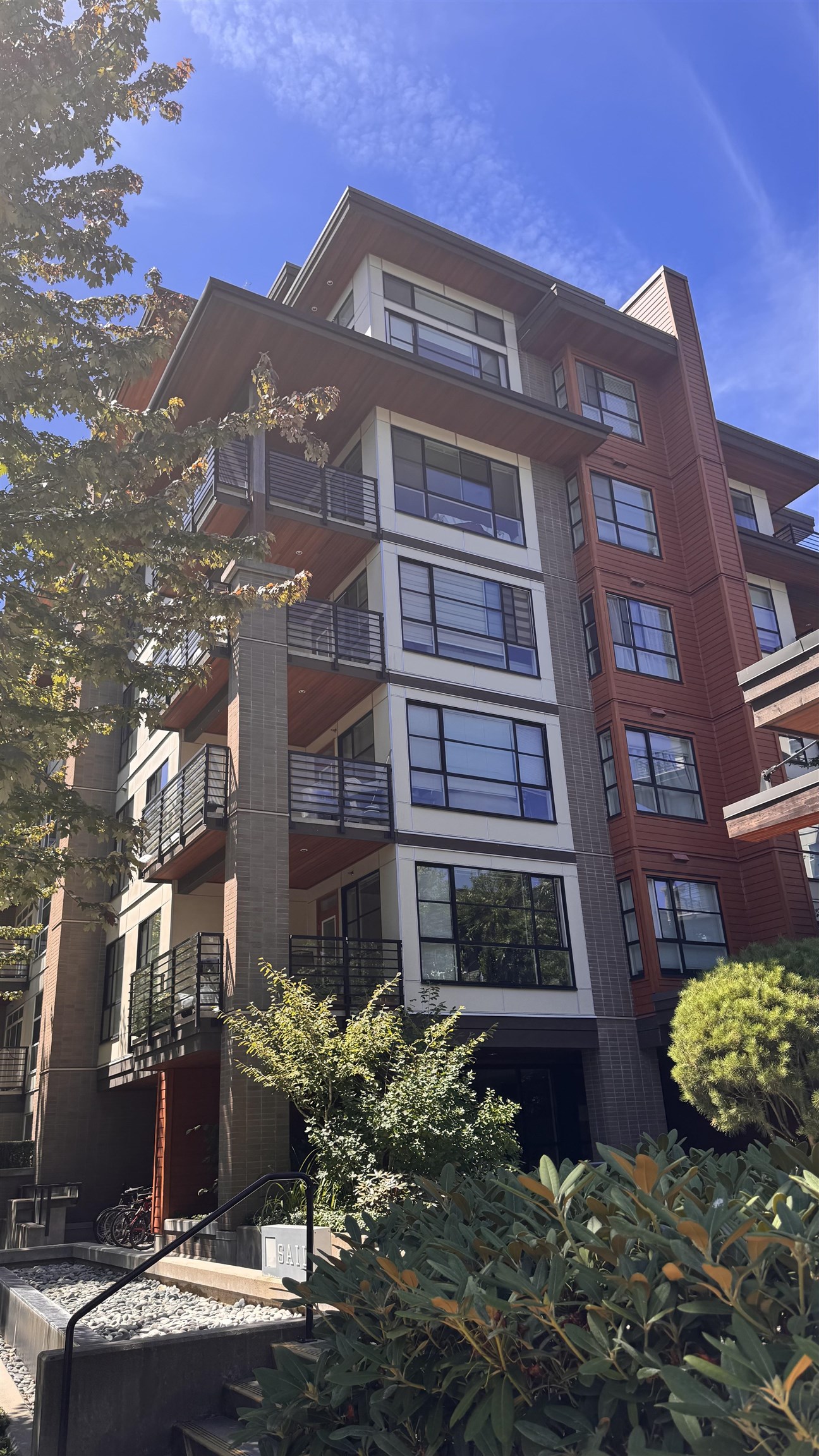 301 5983 Gray Avenue - MLS&reg; # R3116164